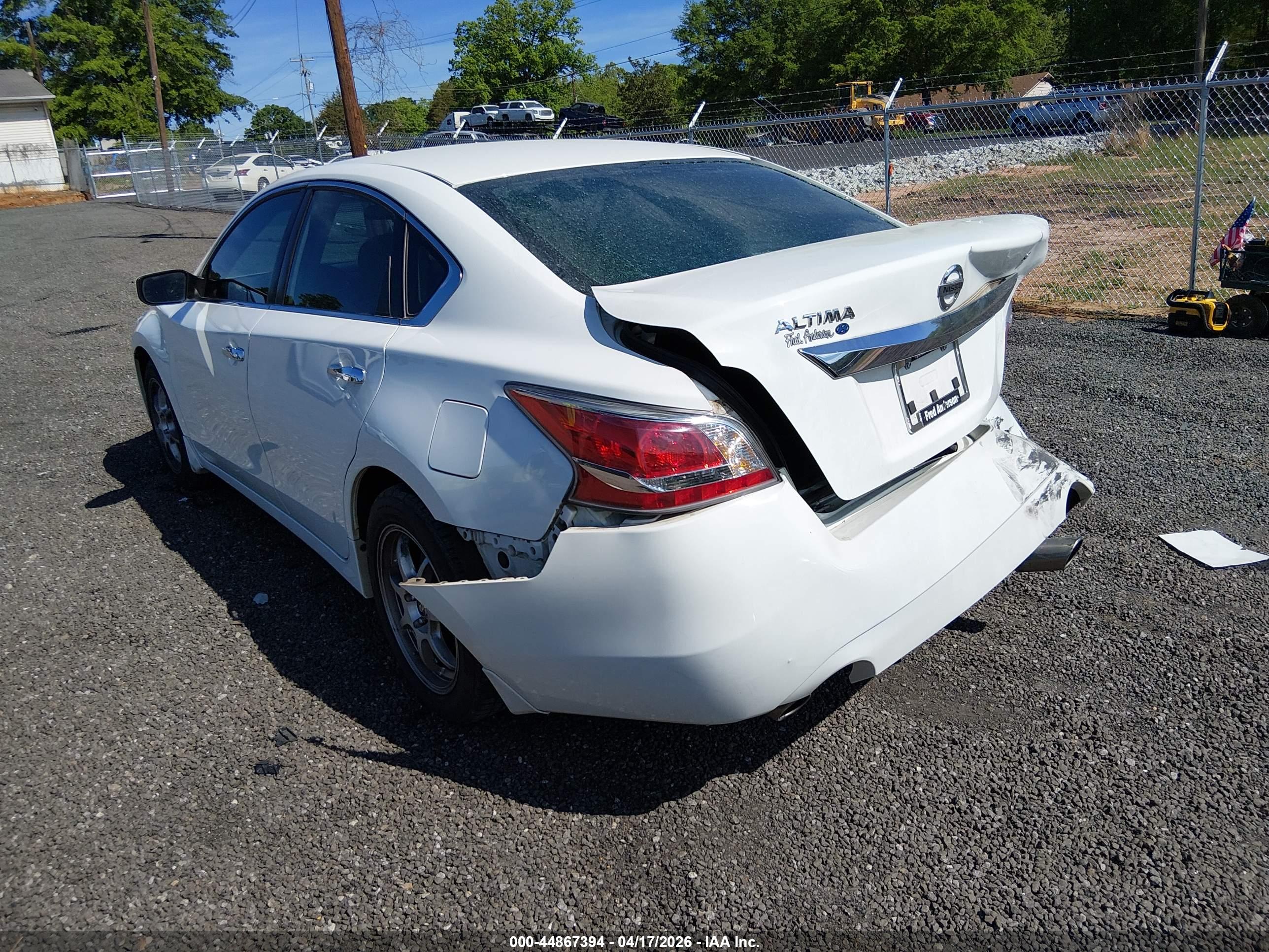 NISSAN ALTIMA image 3