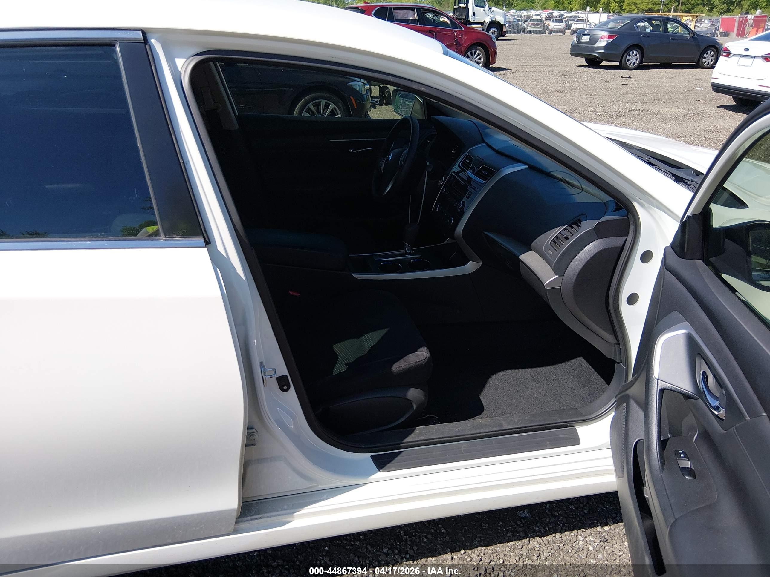 NISSAN ALTIMA image 5