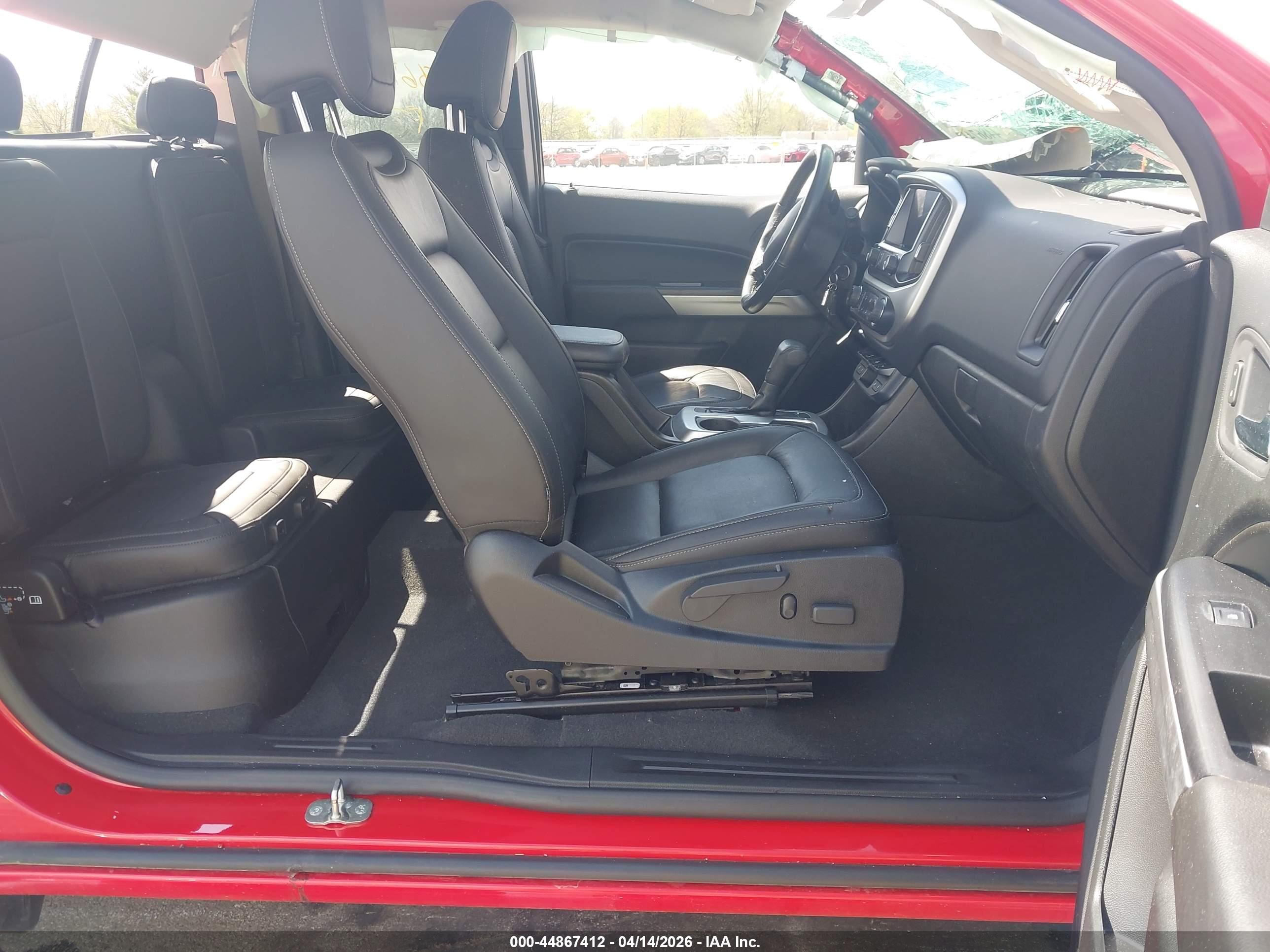 CHEVROLET COLORADO image 5