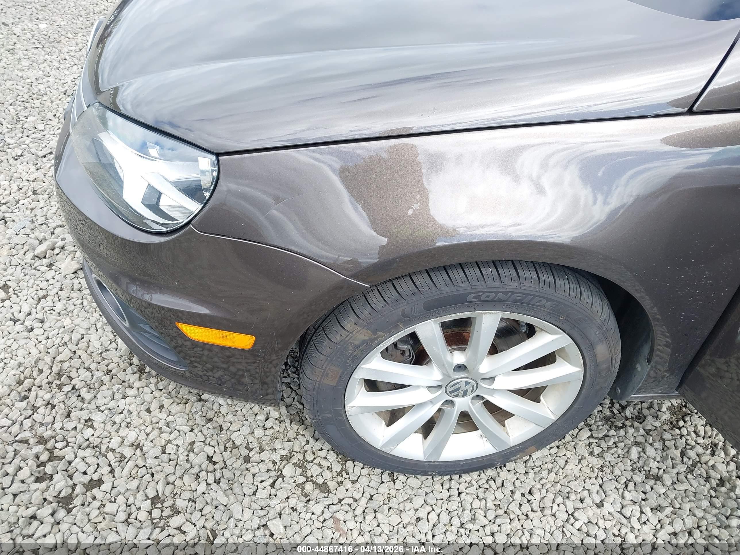 VOLKSWAGEN EOS image 6