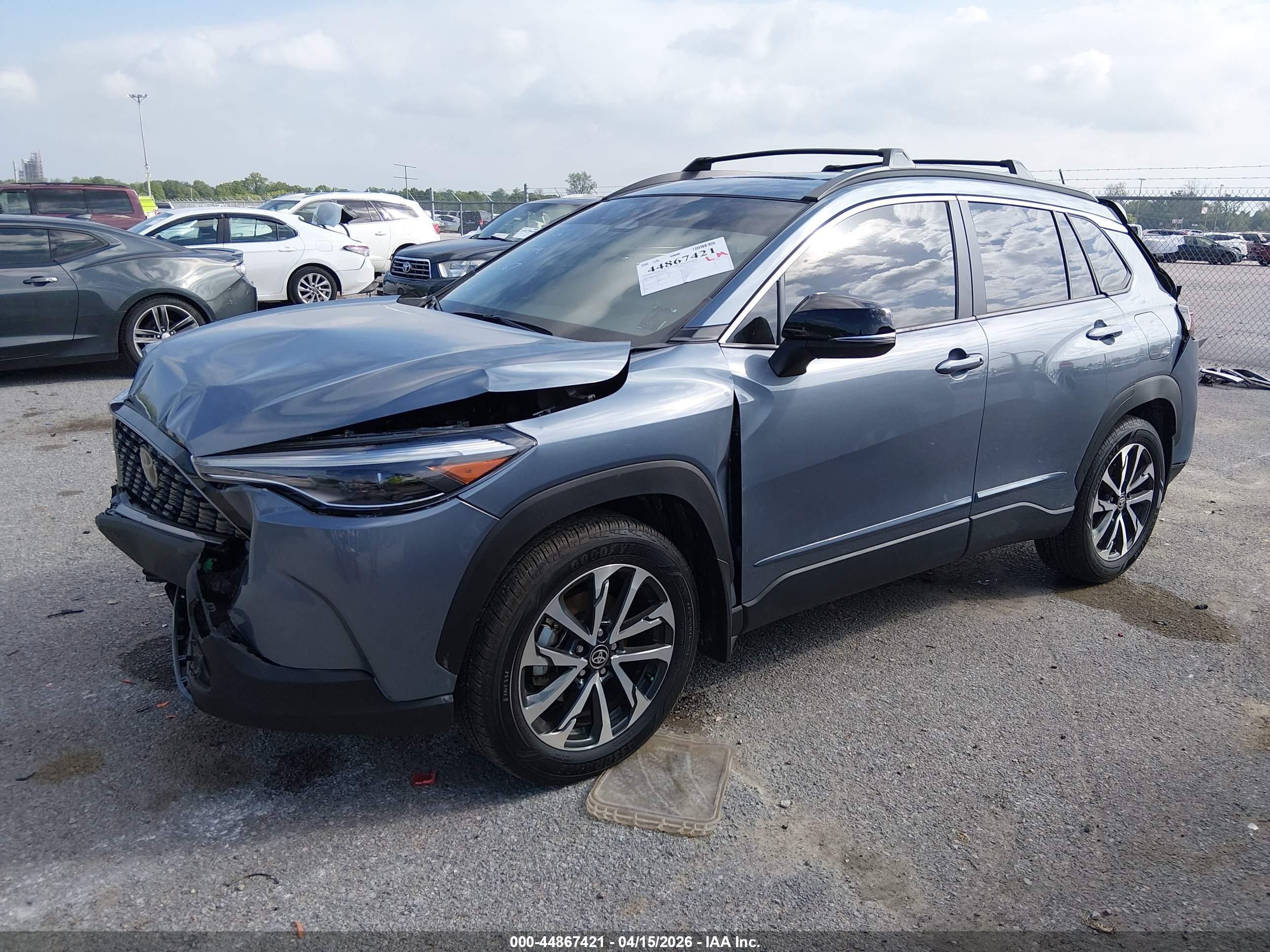 TOYOTA COROLLA image 2