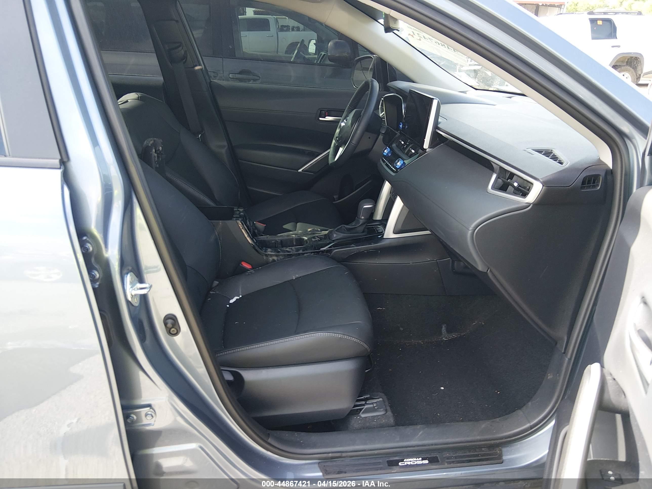 TOYOTA COROLLA image 5