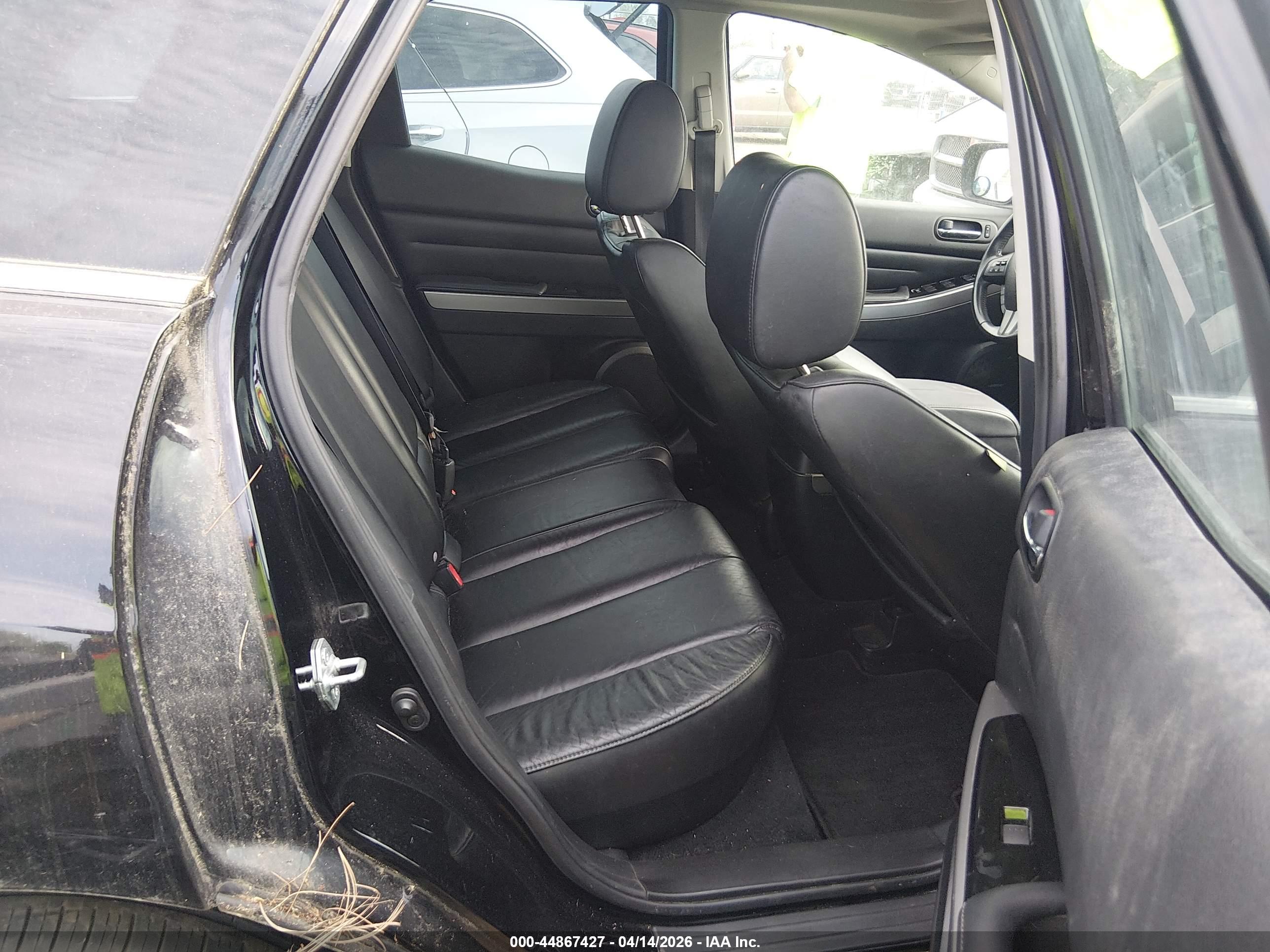 MAZDA CX-7 image 8
