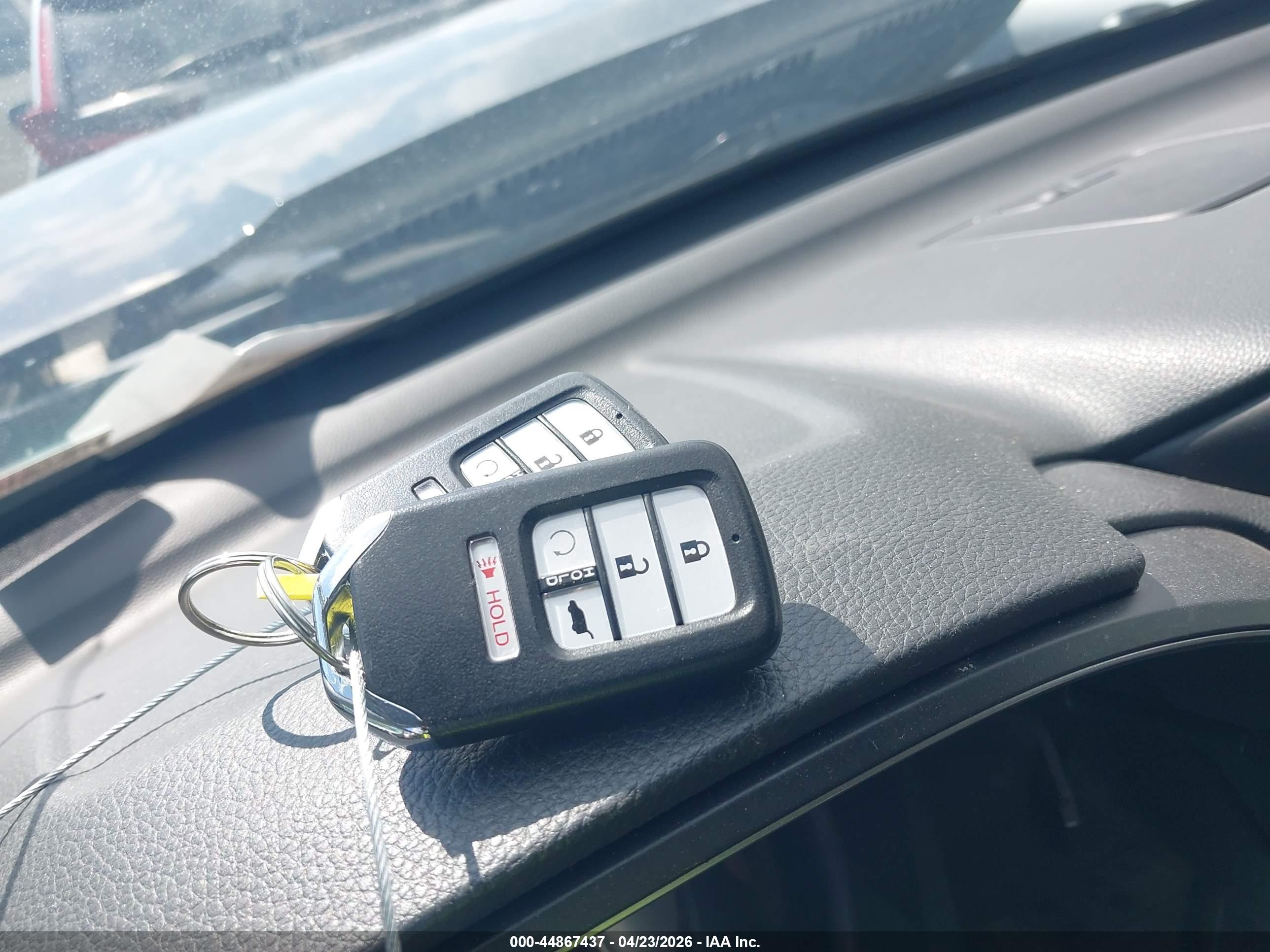HONDA CR-V image 11