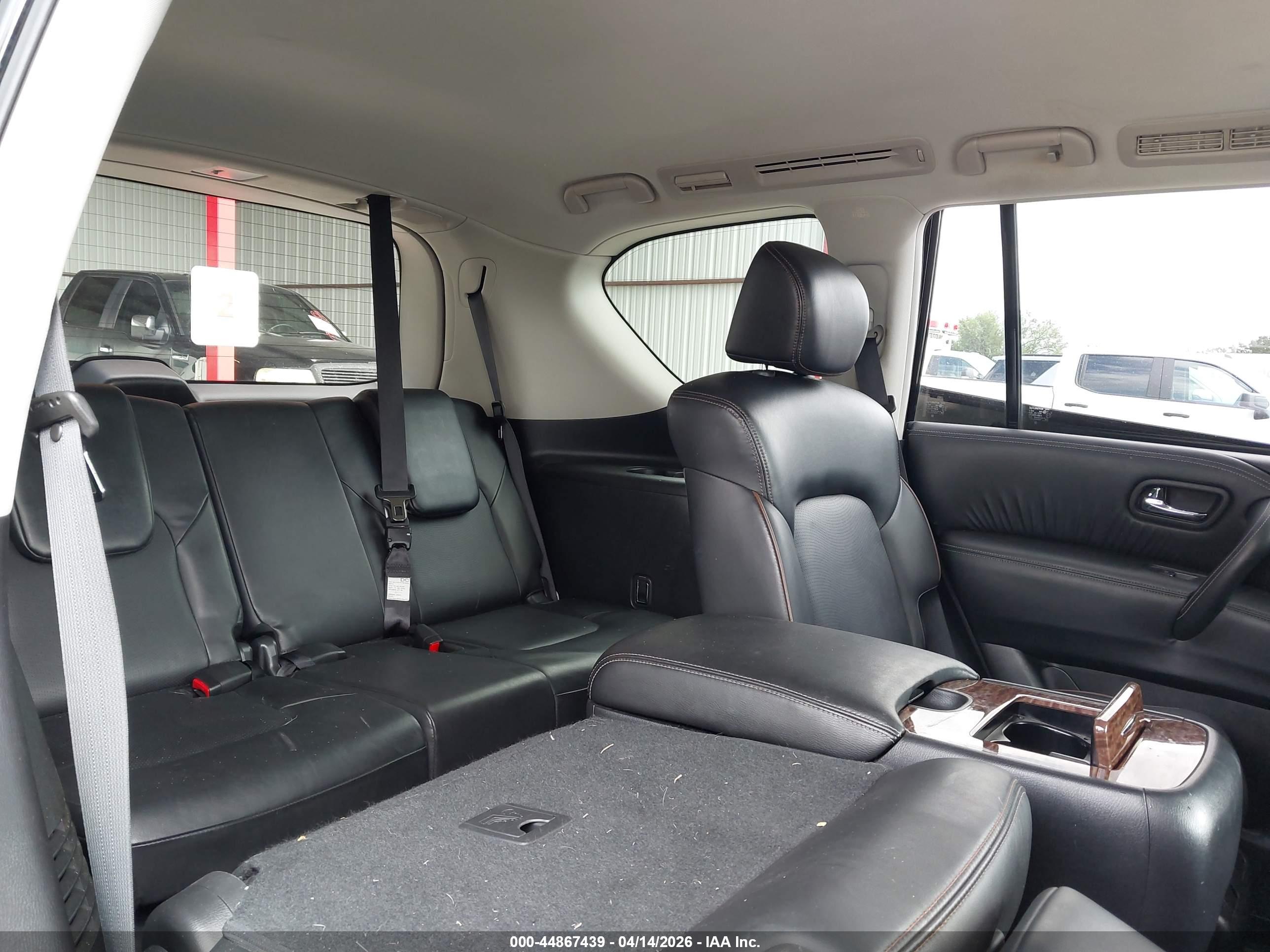 NISSAN ARMADA image 8