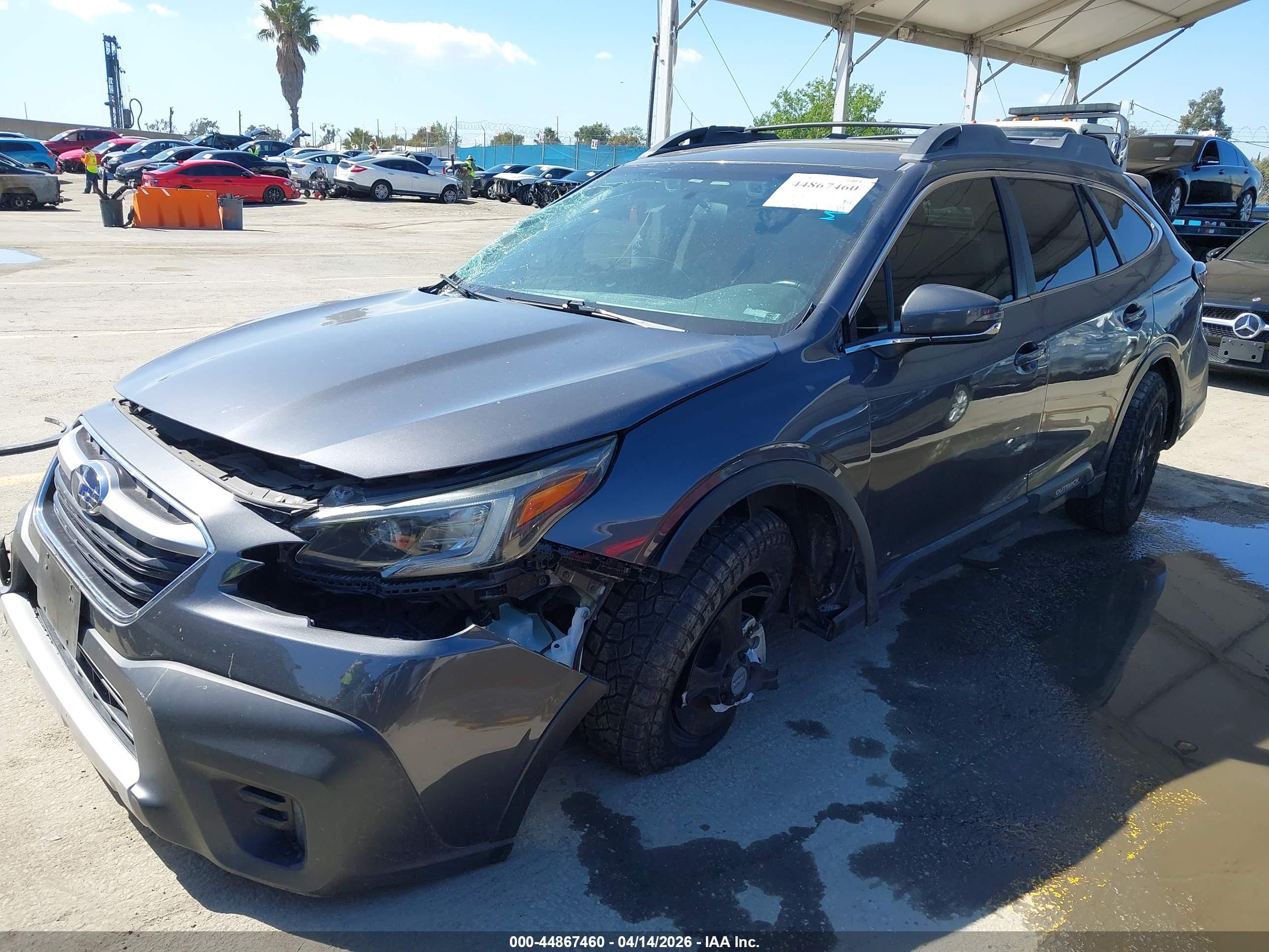 SUBARU OUTBACK image 2