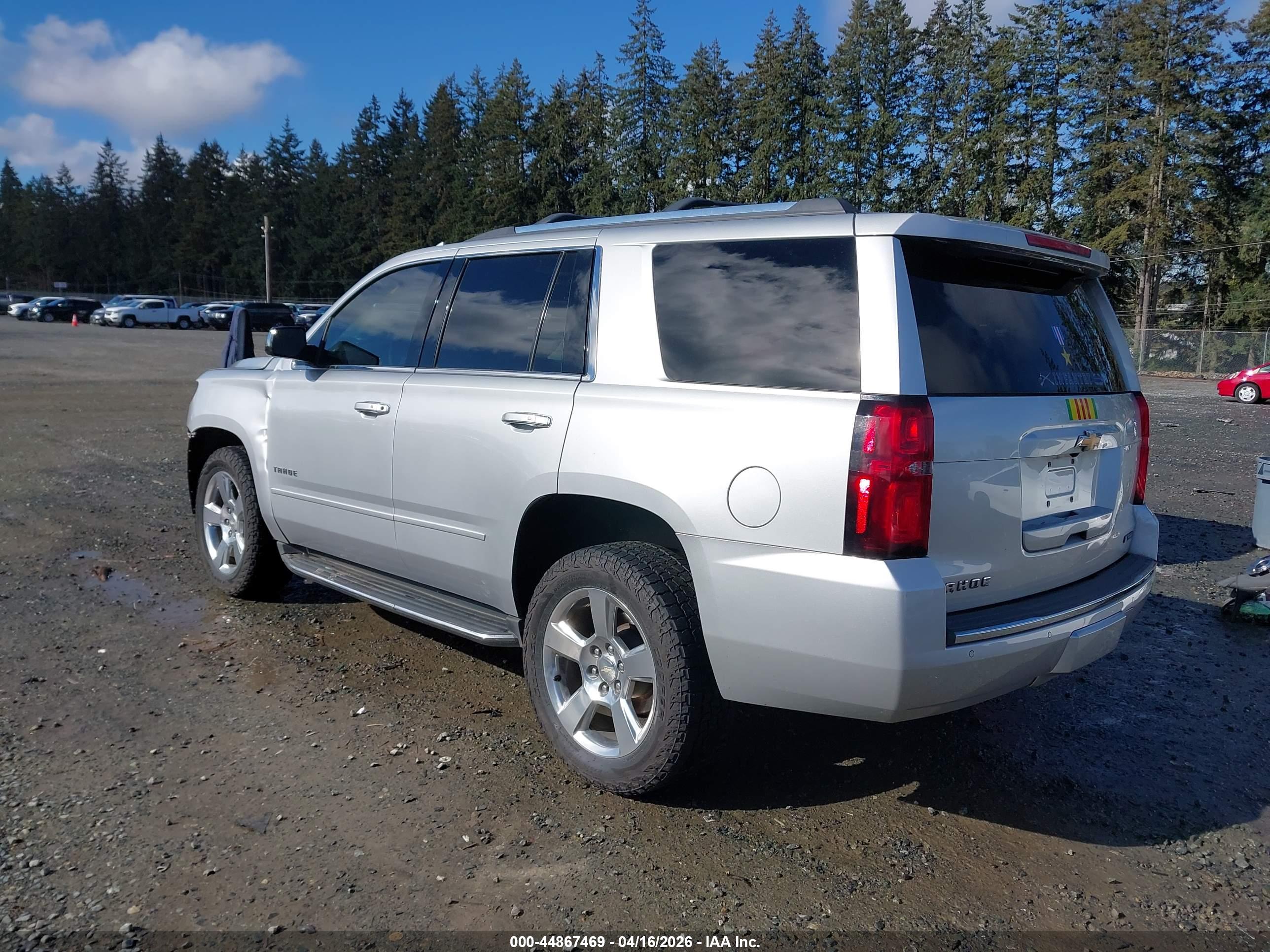 CHEVROLET TAHOE image 3