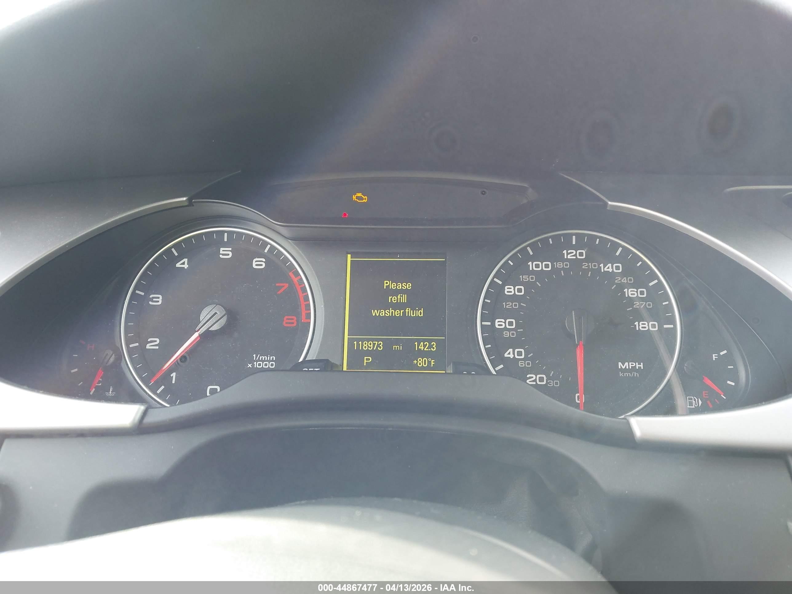 AUDI A4 image 7