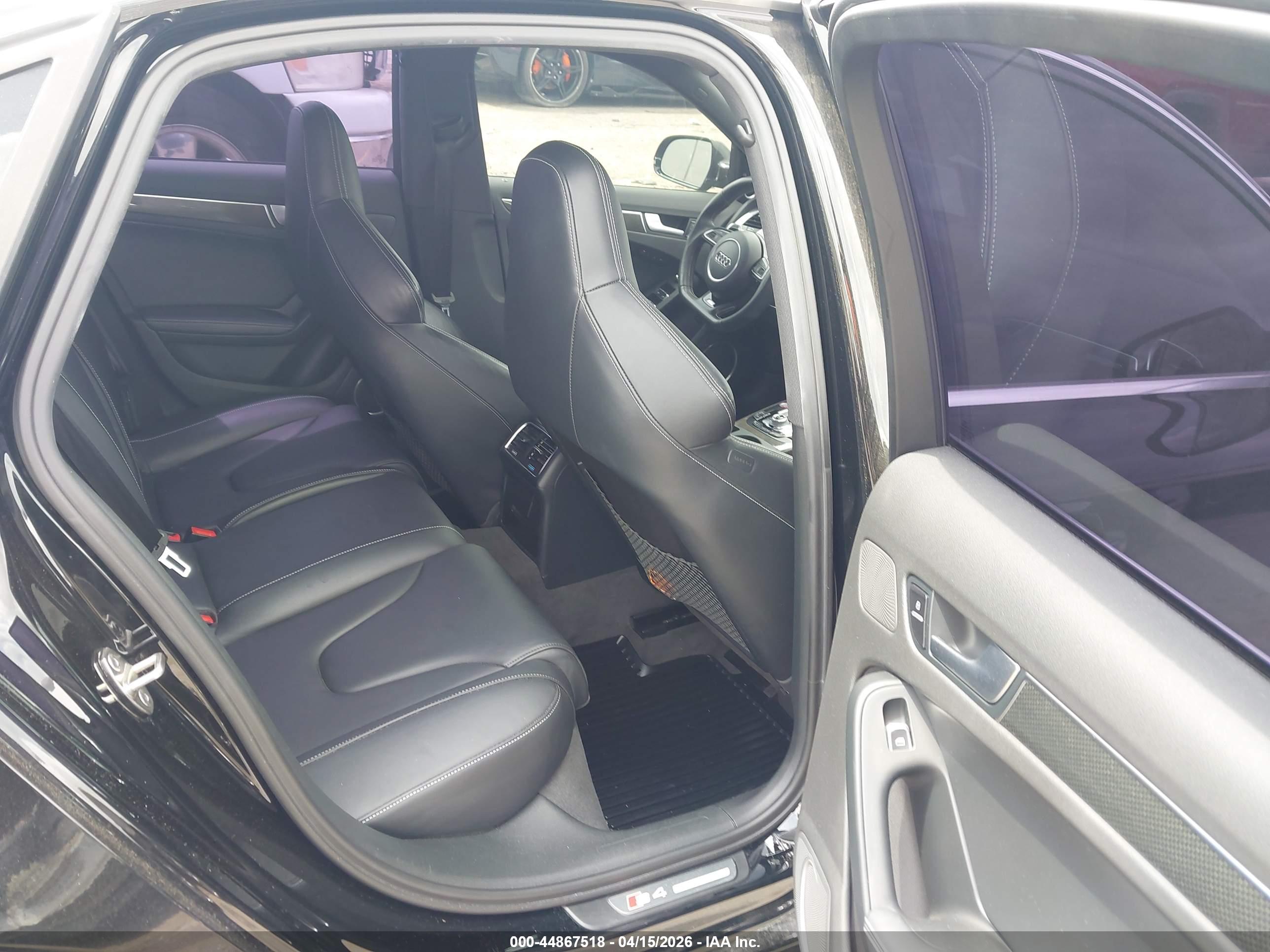 AUDI S4 image 8