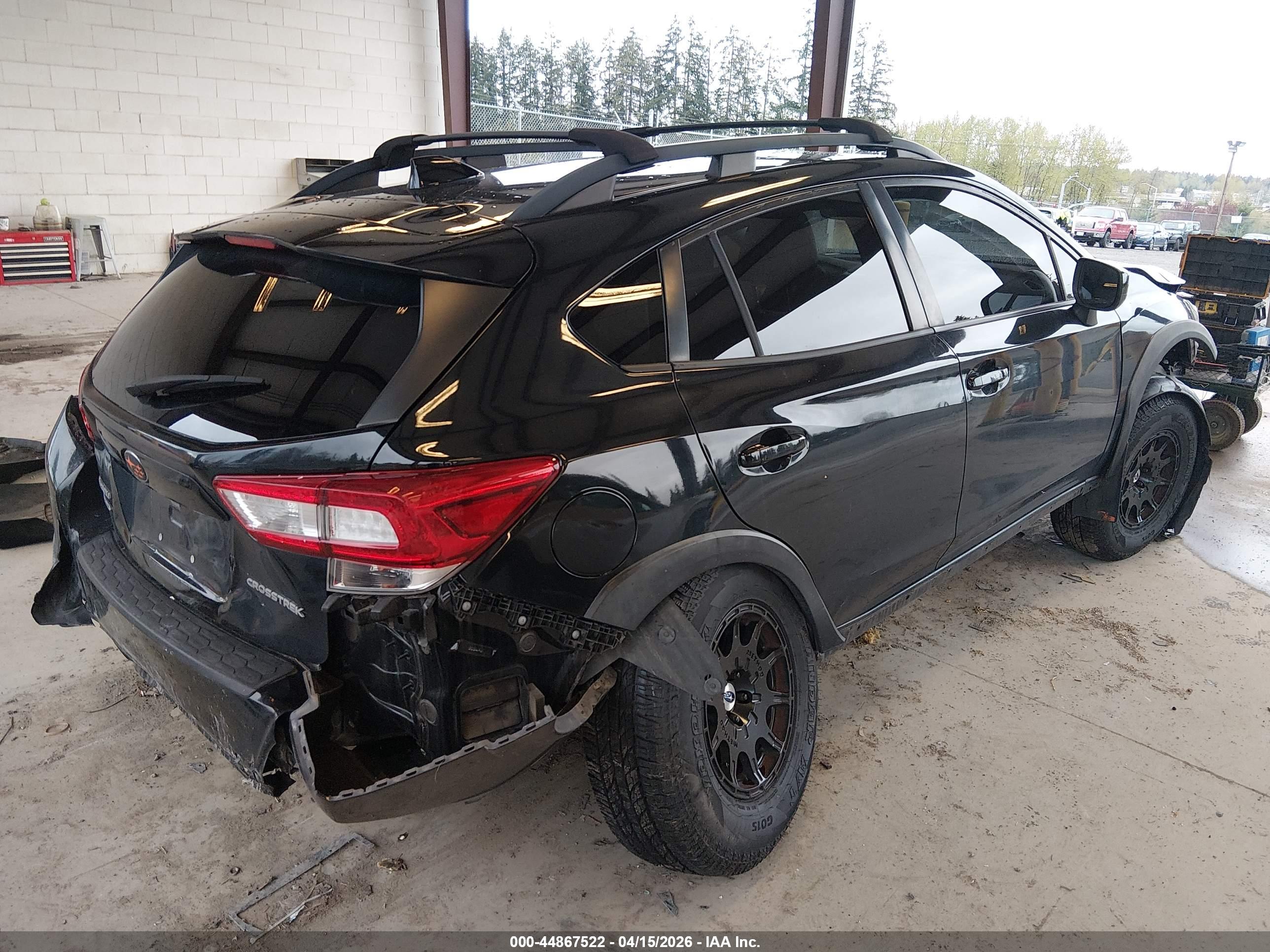 SUBARU CROSSTREK image 4