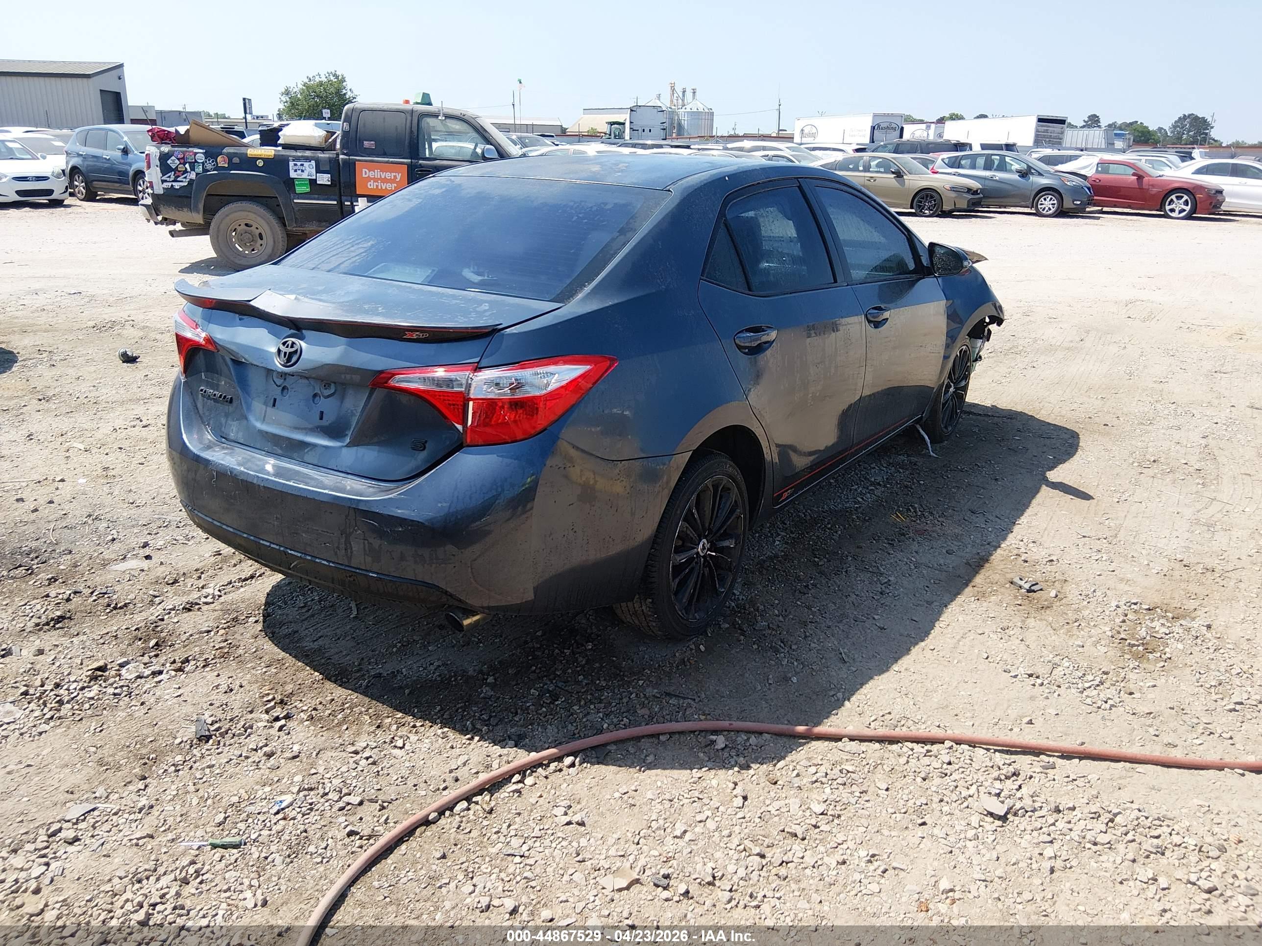 TOYOTA COROLLA image 4