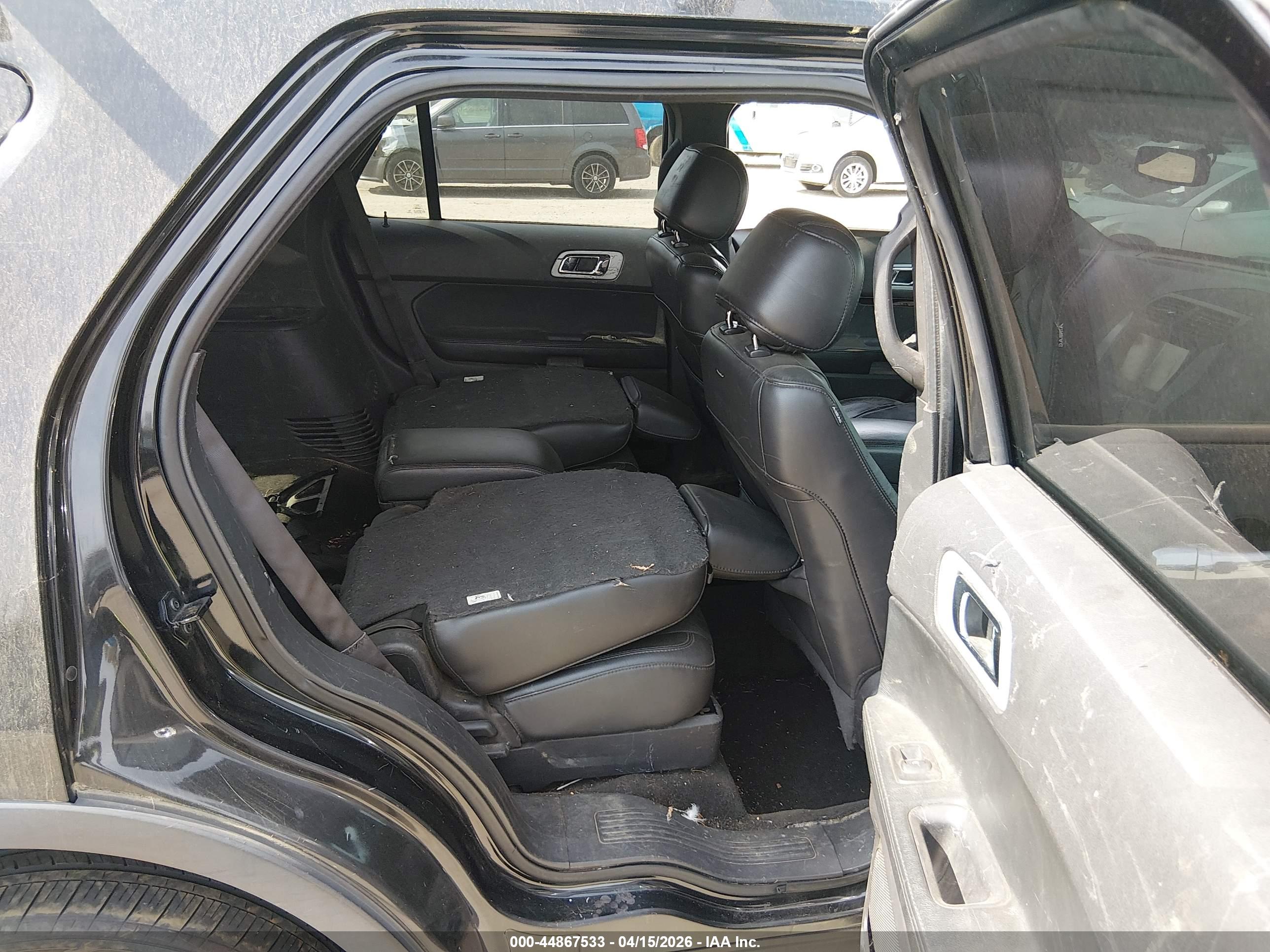 FORD EXPLORER image 8