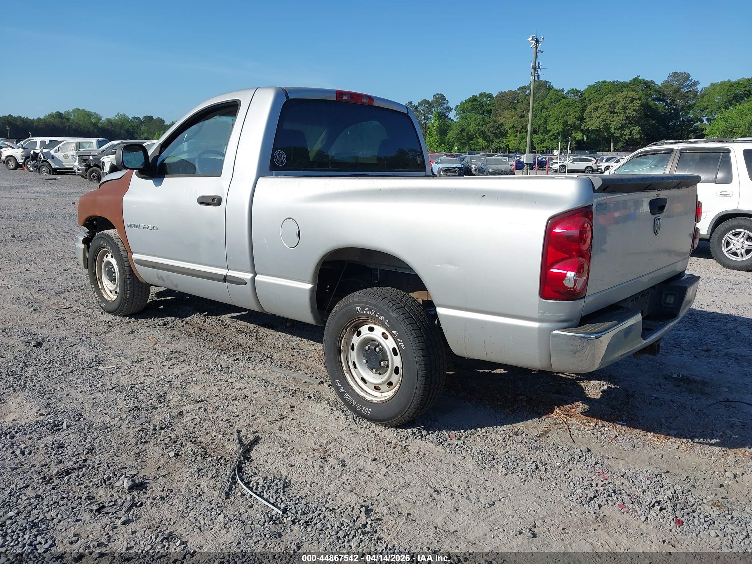 DODGE RAM image 3