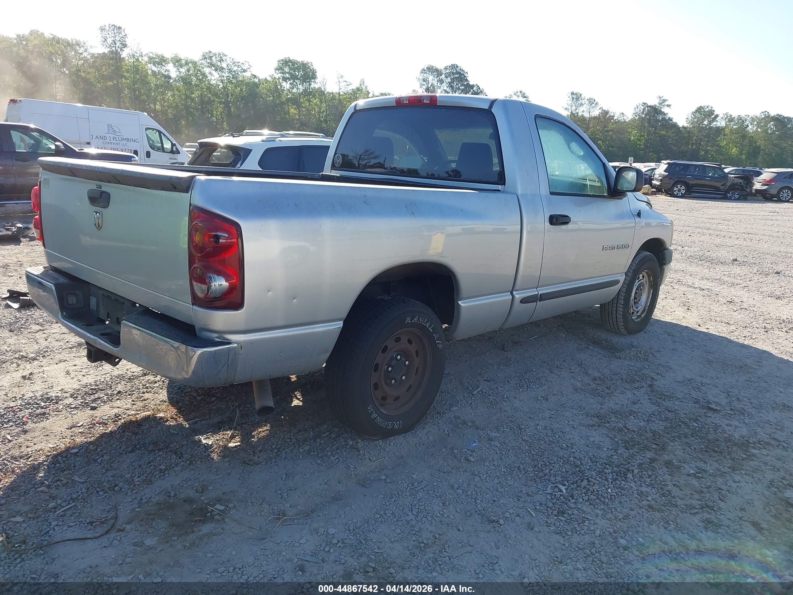 DODGE RAM image 4