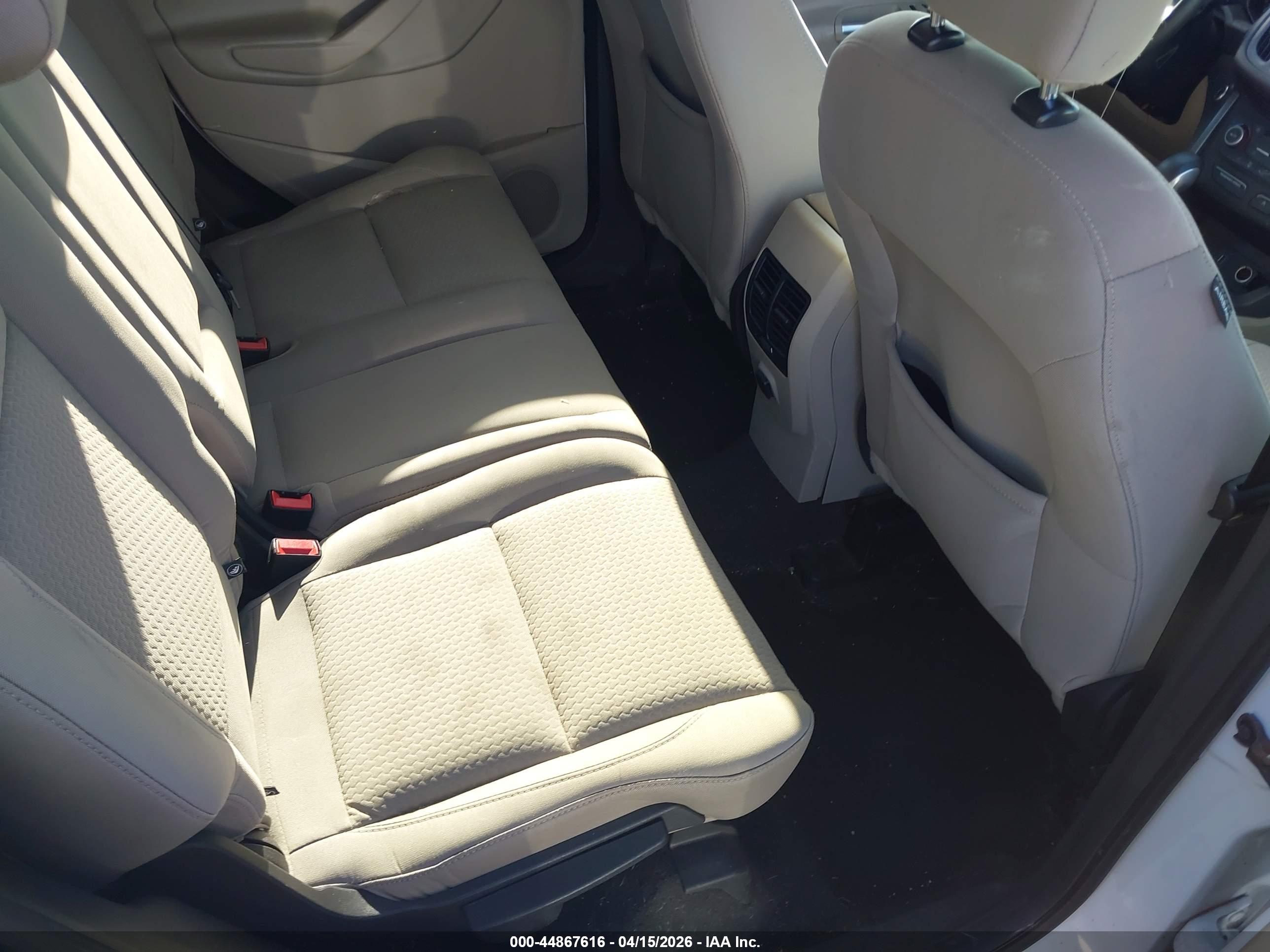 FORD ESCAPE image 8