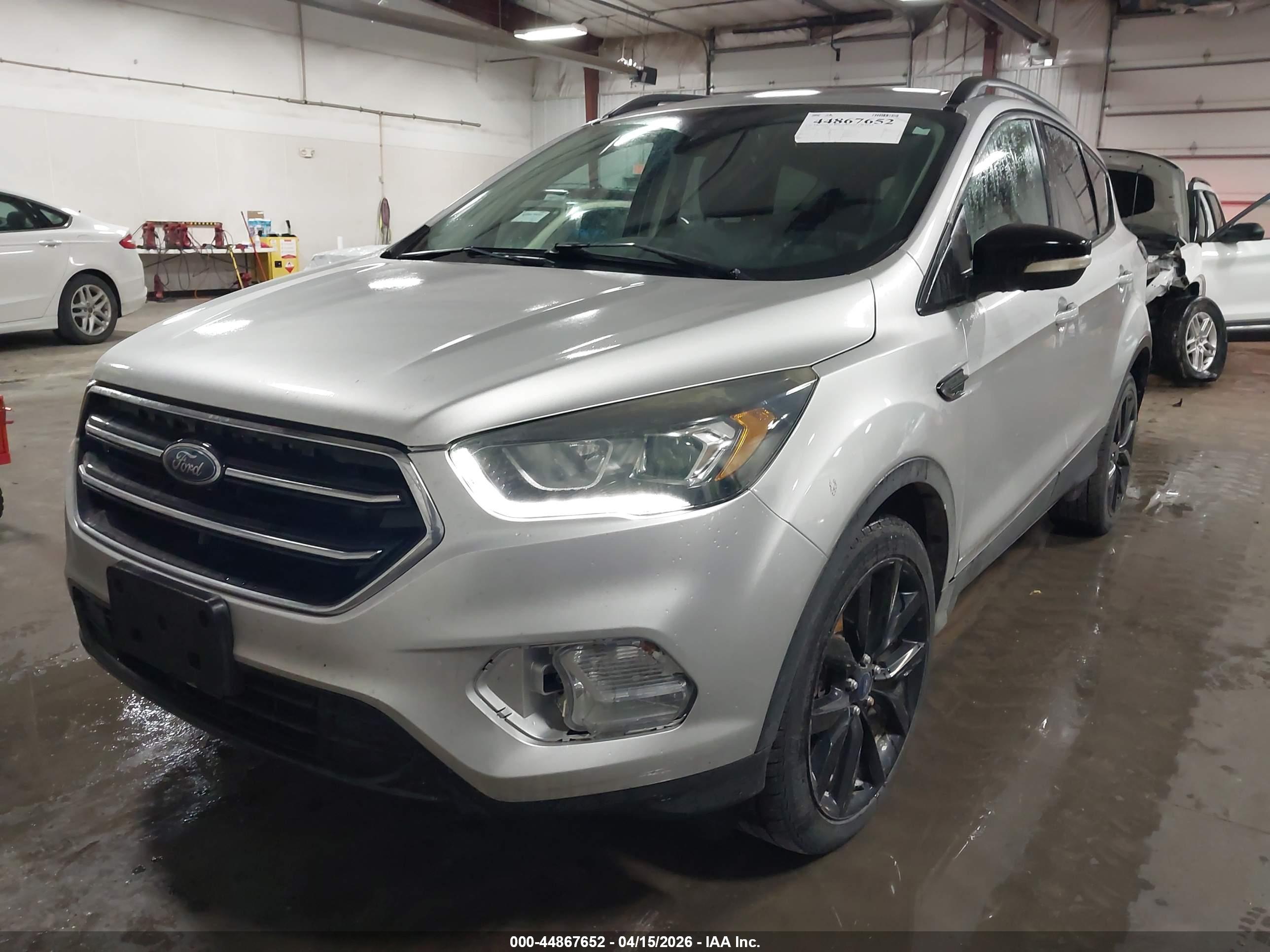FORD ESCAPE image 6