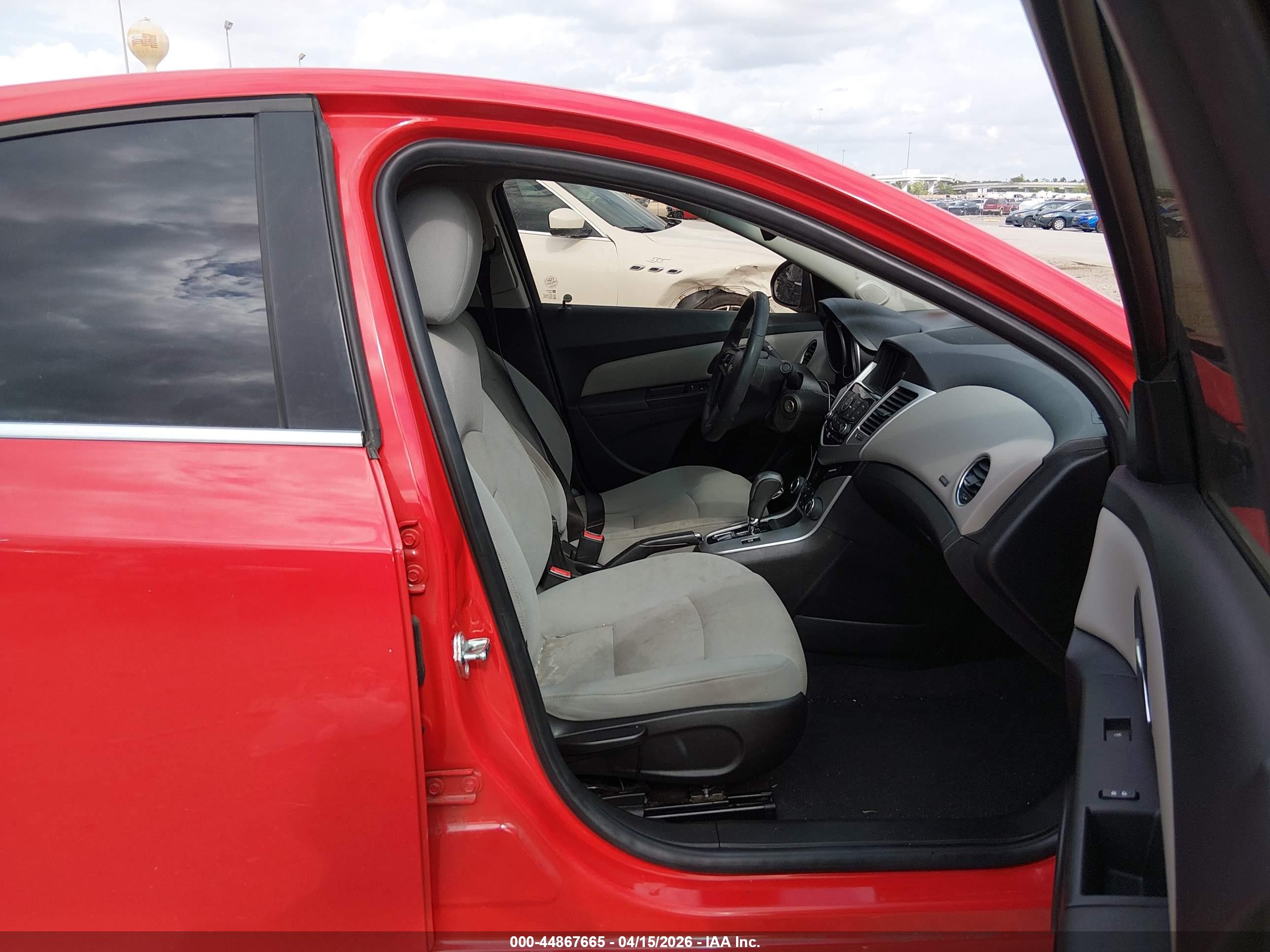 CHEVROLET CRUZE image 5