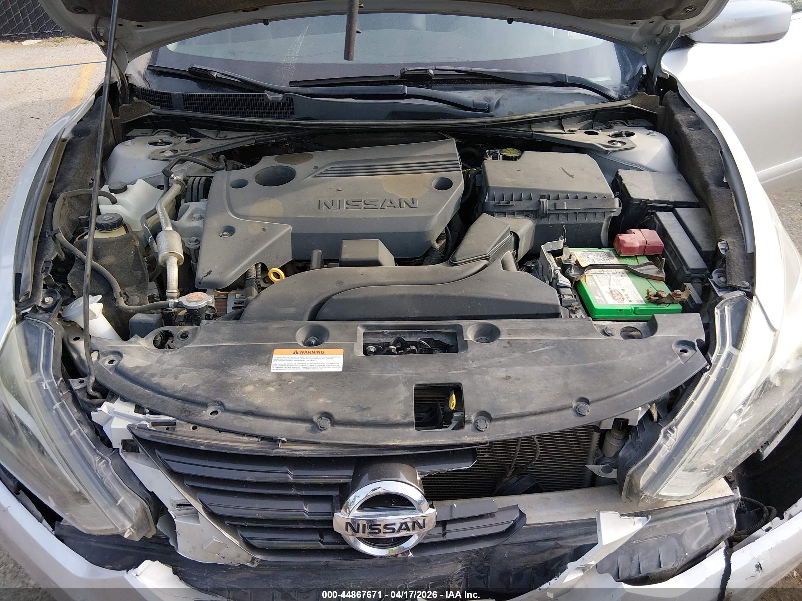 NISSAN ALTIMA image 10