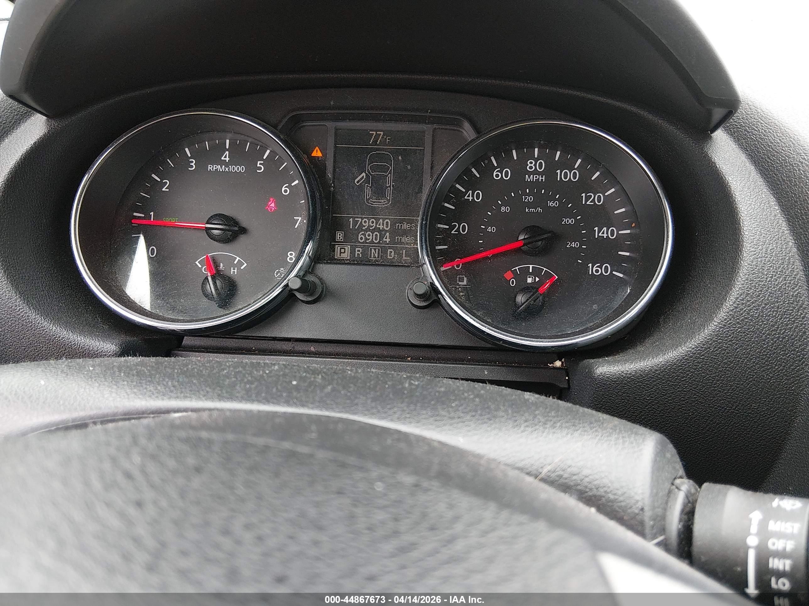 NISSAN ROGUE image 7