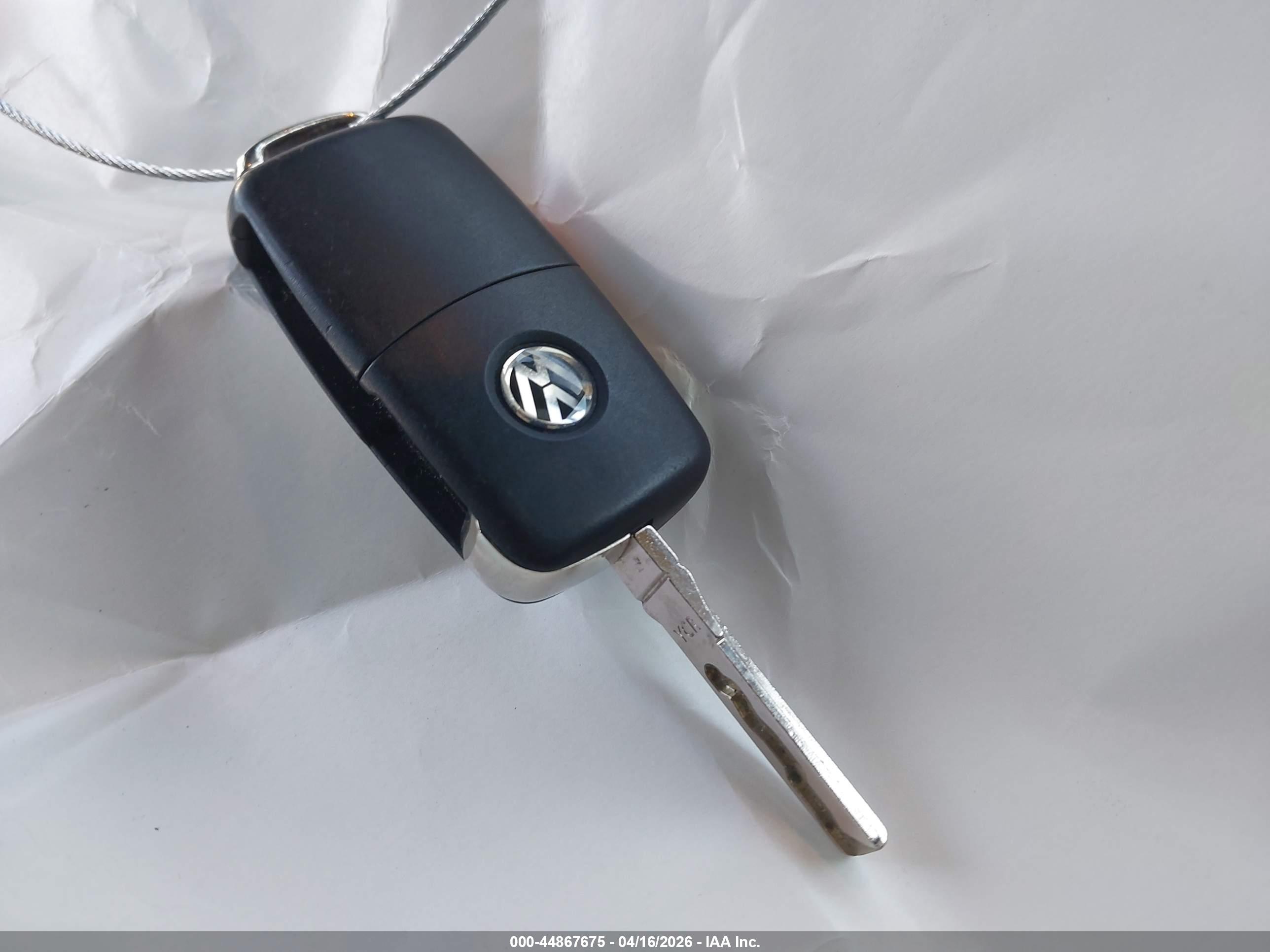 VOLKSWAGEN JETTA image 11