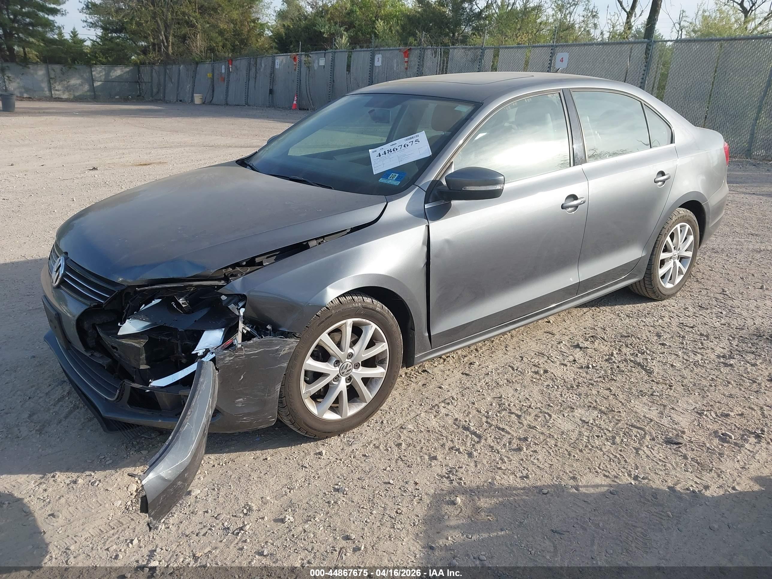 VOLKSWAGEN JETTA image 2