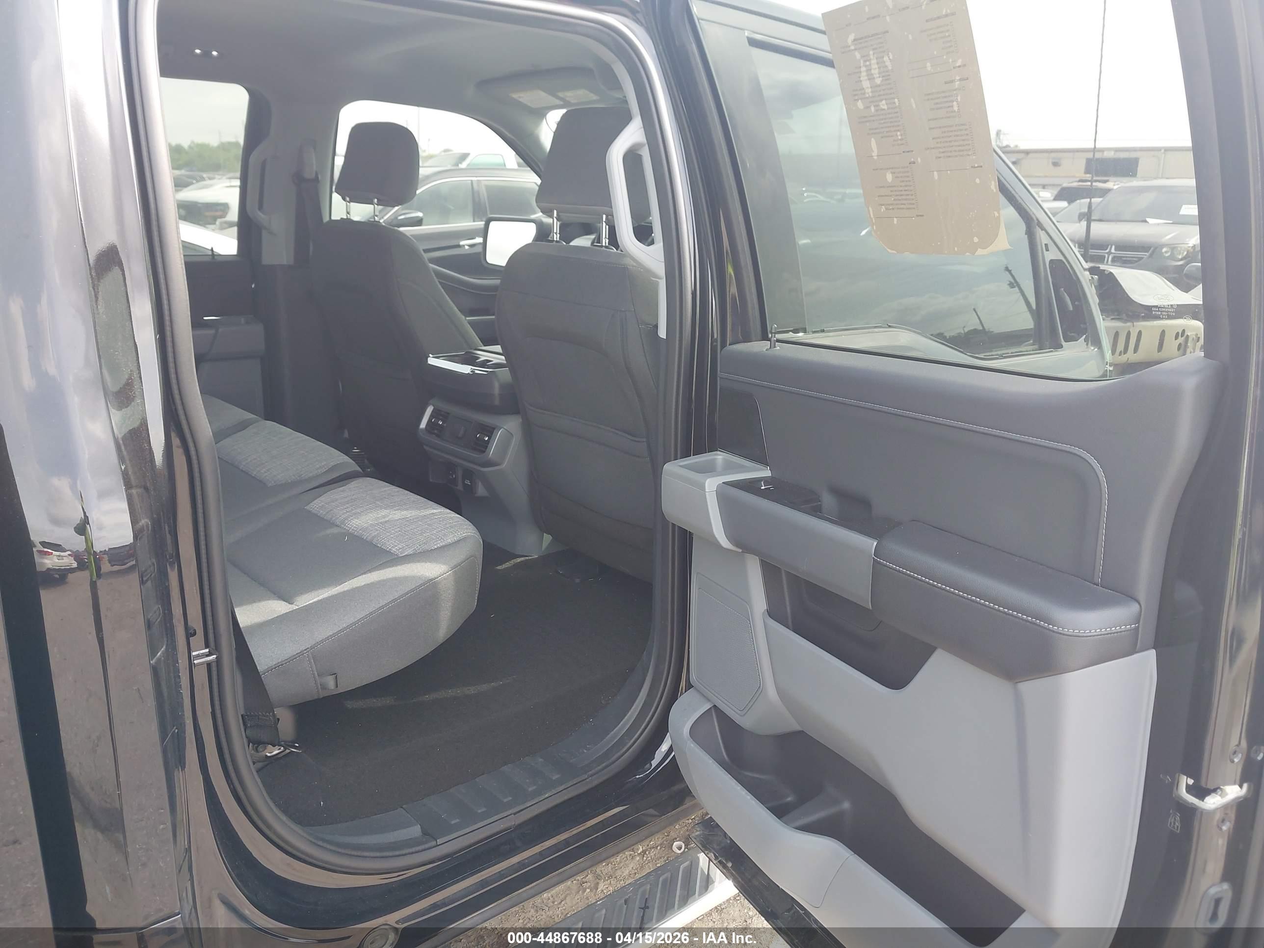 FORD F-150 image 8