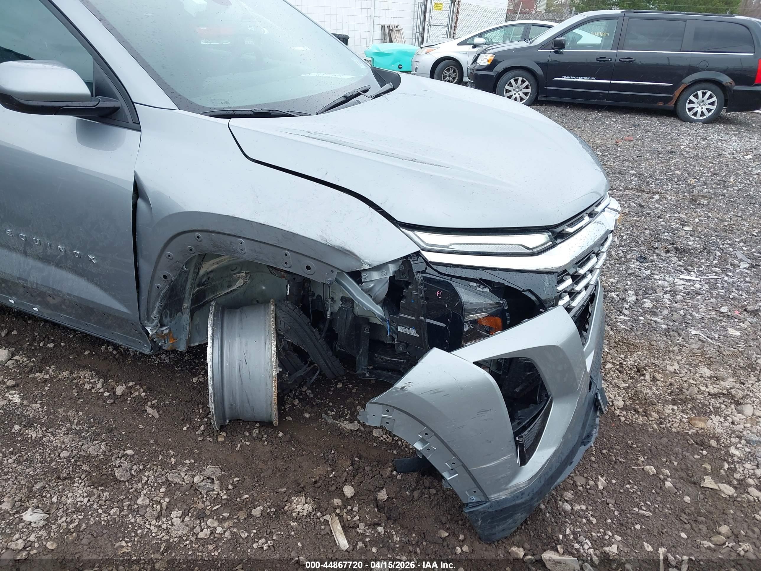 CHEVROLET EQUINOX image 6