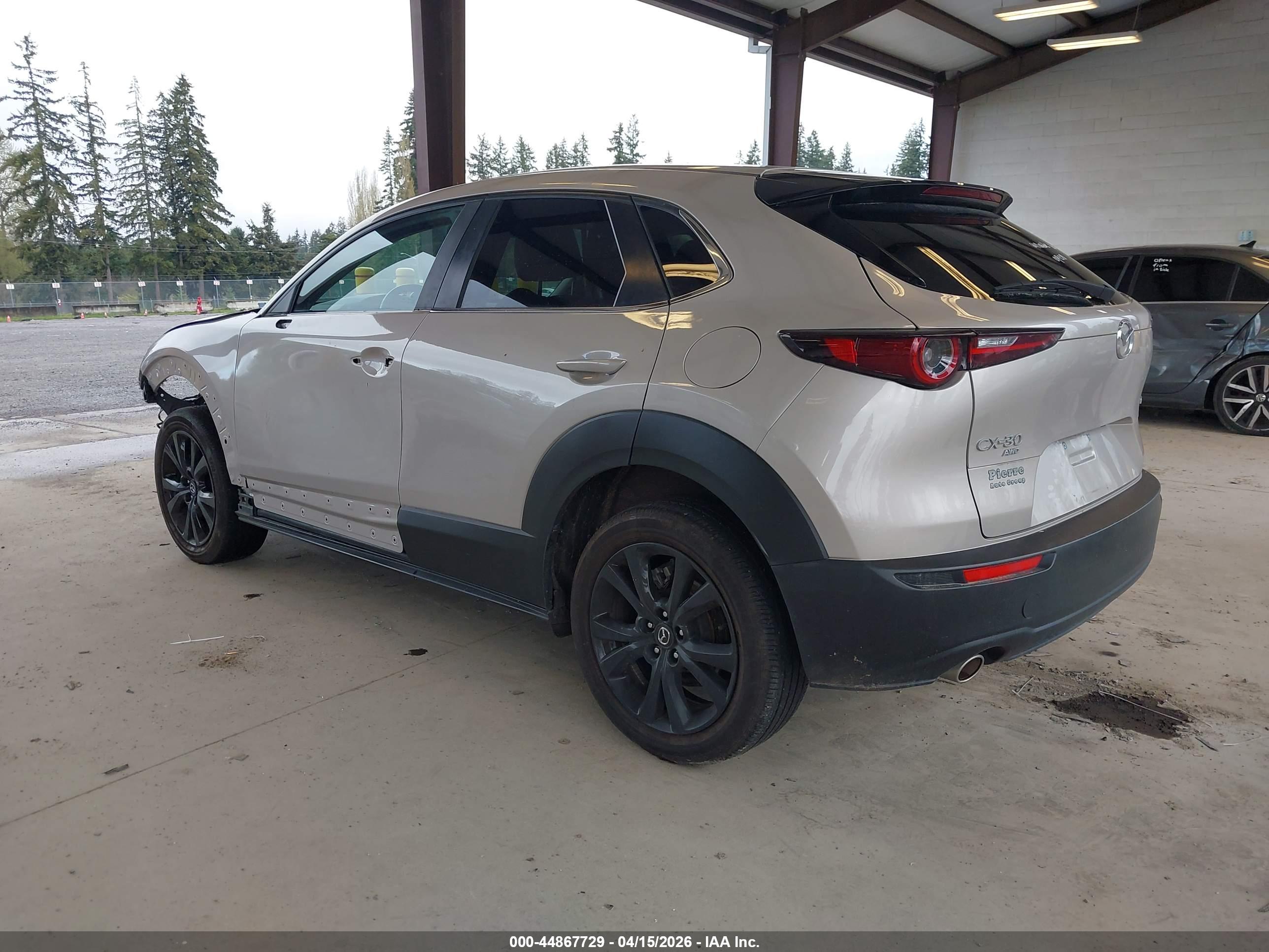 MAZDA CX-30 image 3
