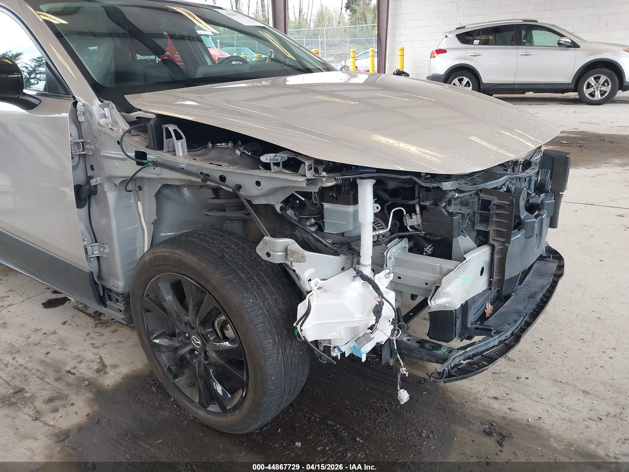 MAZDA CX-30 image 6
