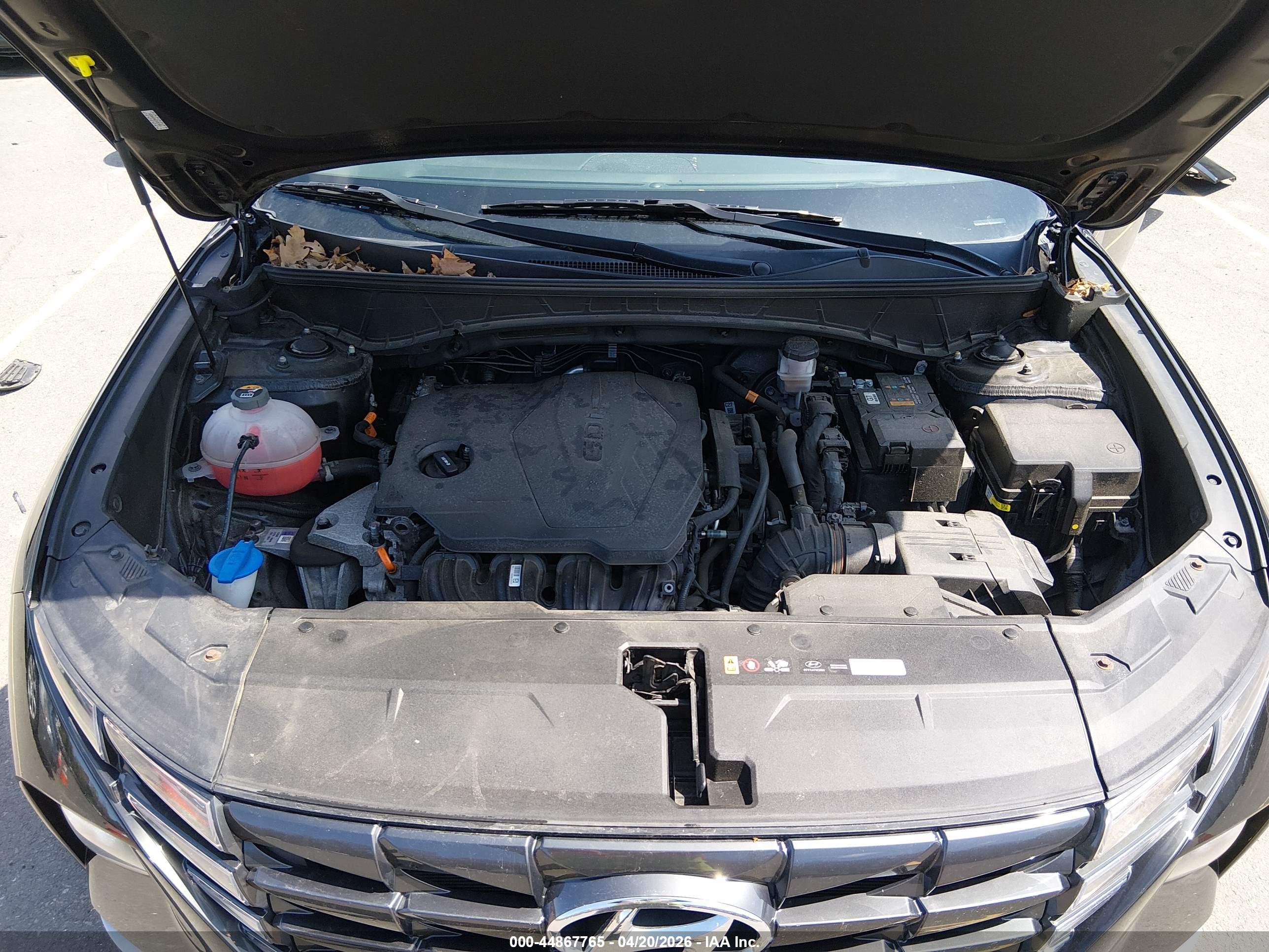 HYUNDAI TUCSON image 10