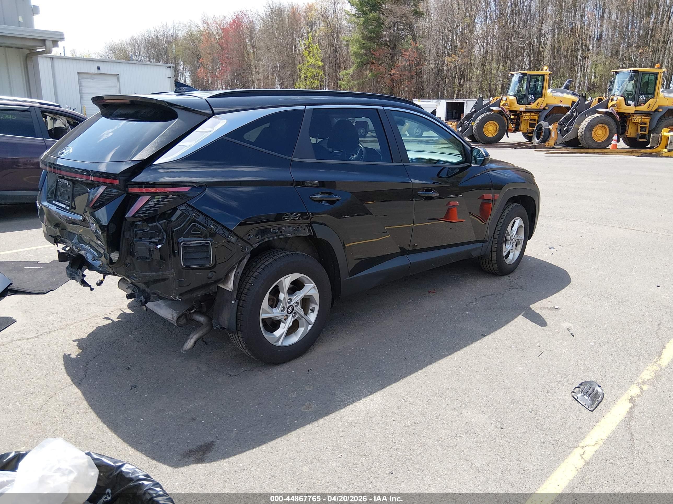 HYUNDAI TUCSON image 4