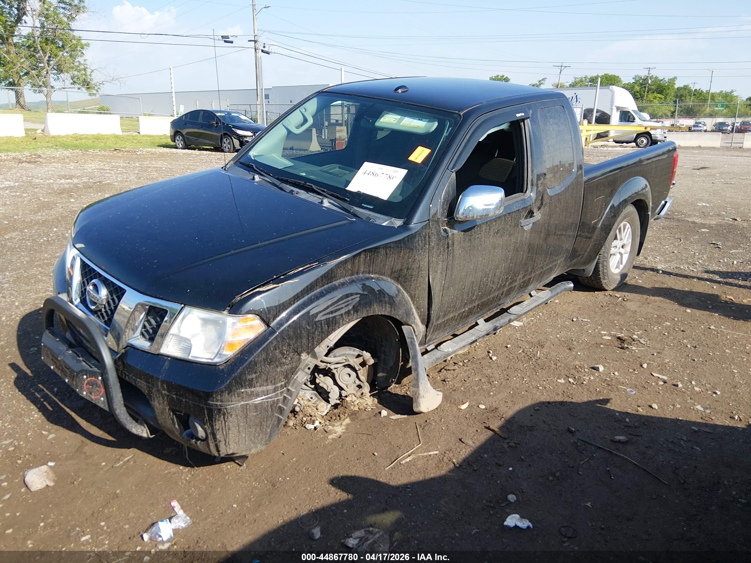 NISSAN FRONTIER image 2