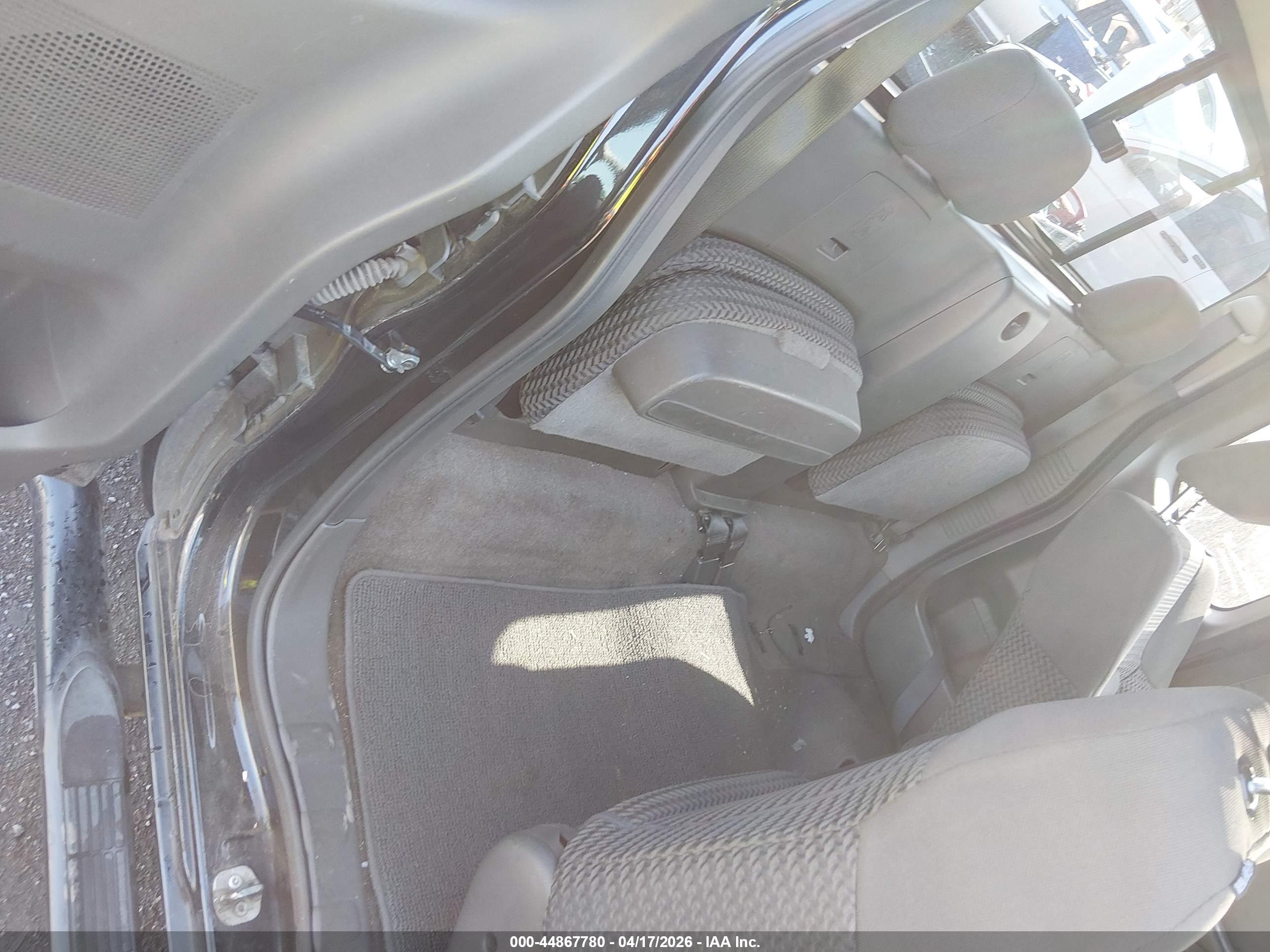 NISSAN FRONTIER image 8