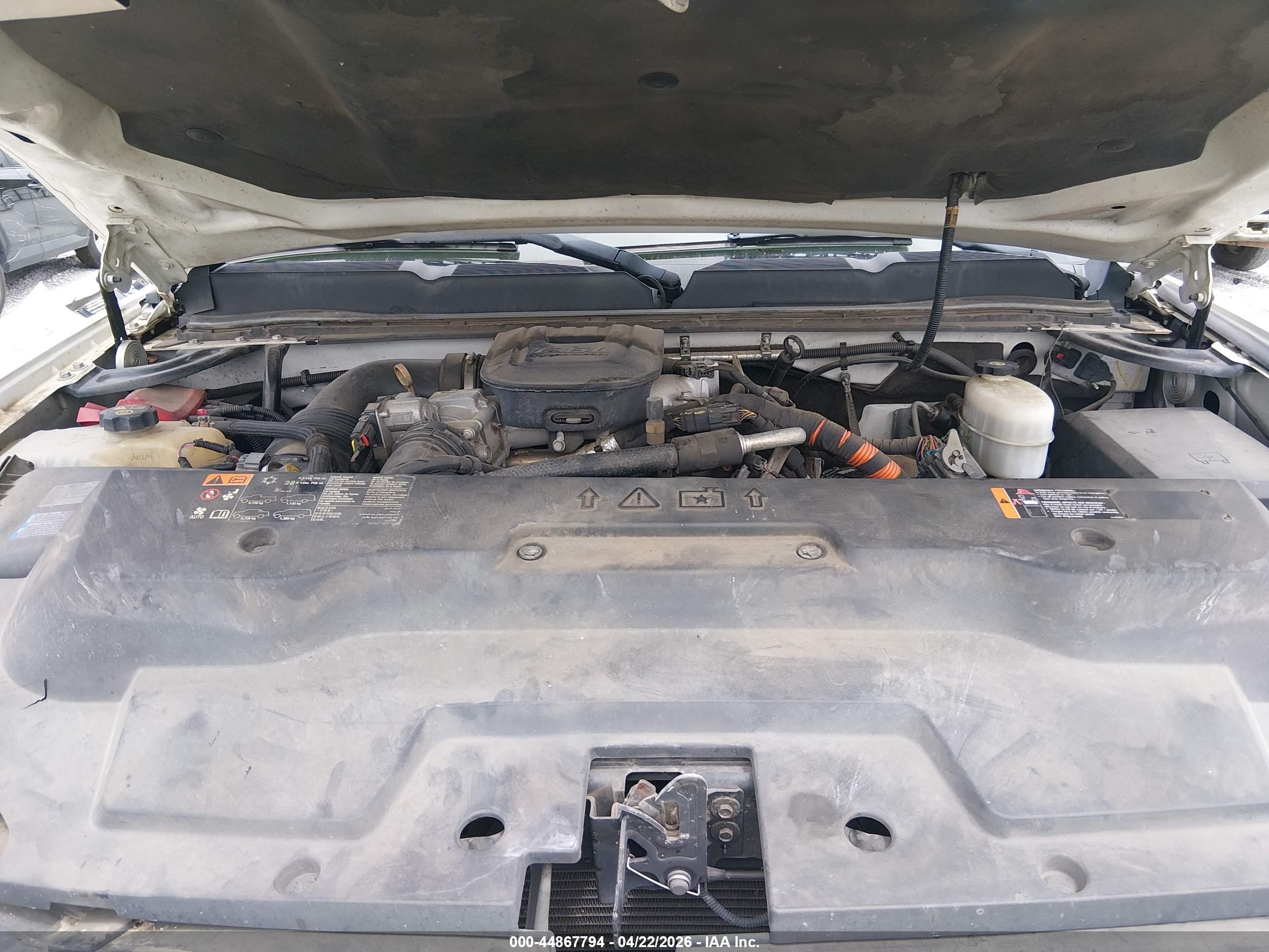 CHEVROLET SILVERADO image 10