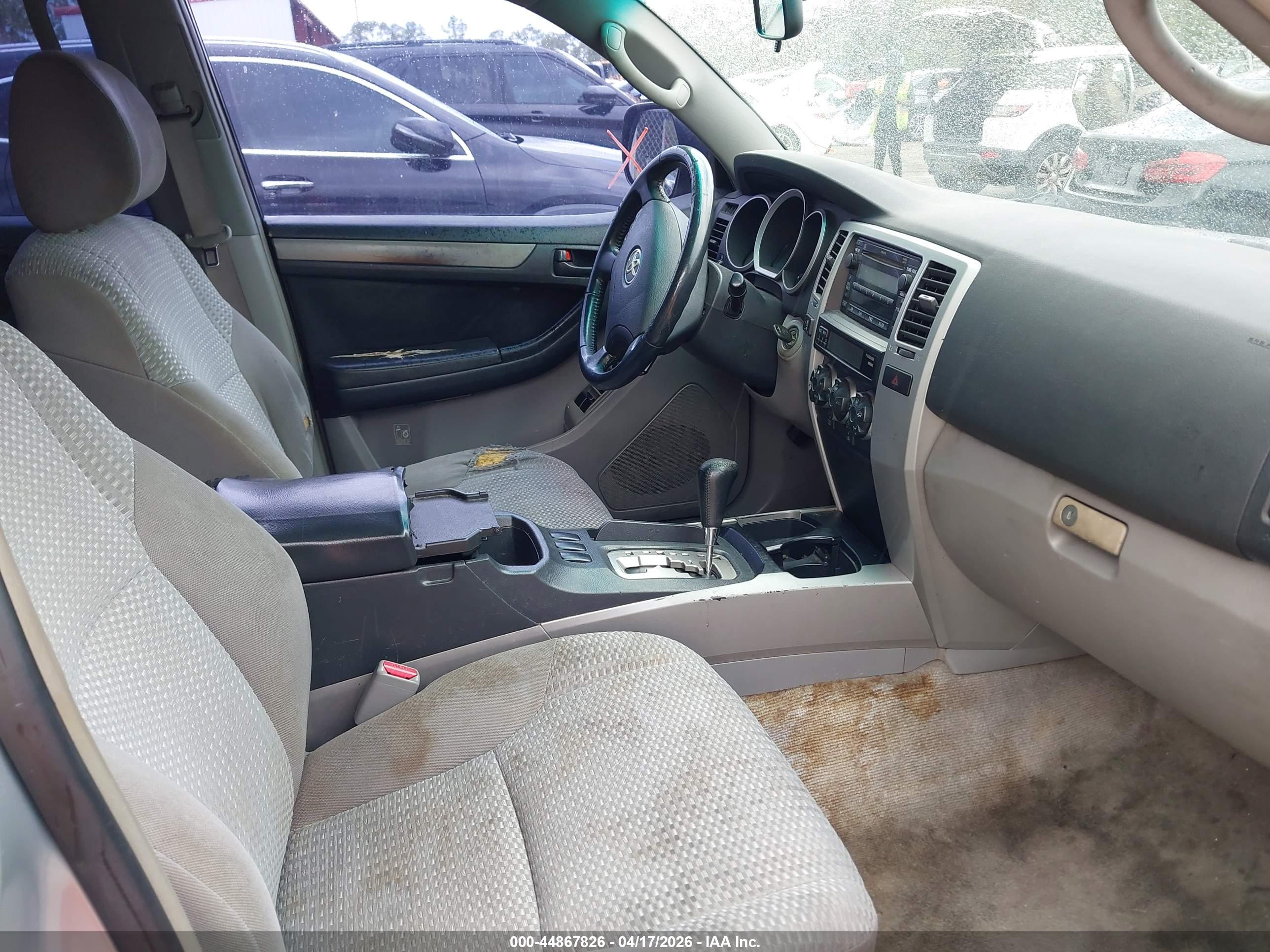 TOYOTA 4RUNNER image 5