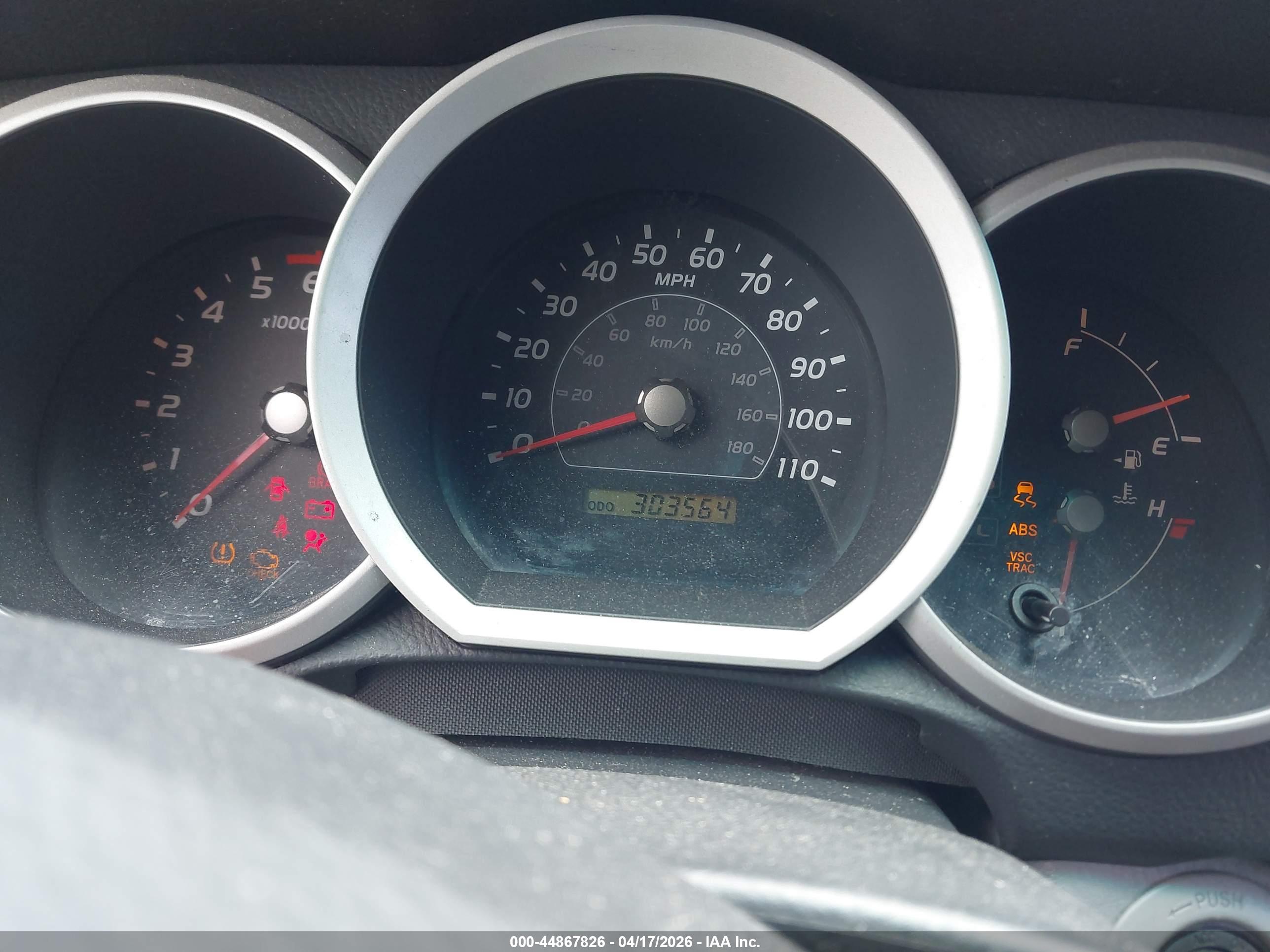 TOYOTA 4RUNNER image 7