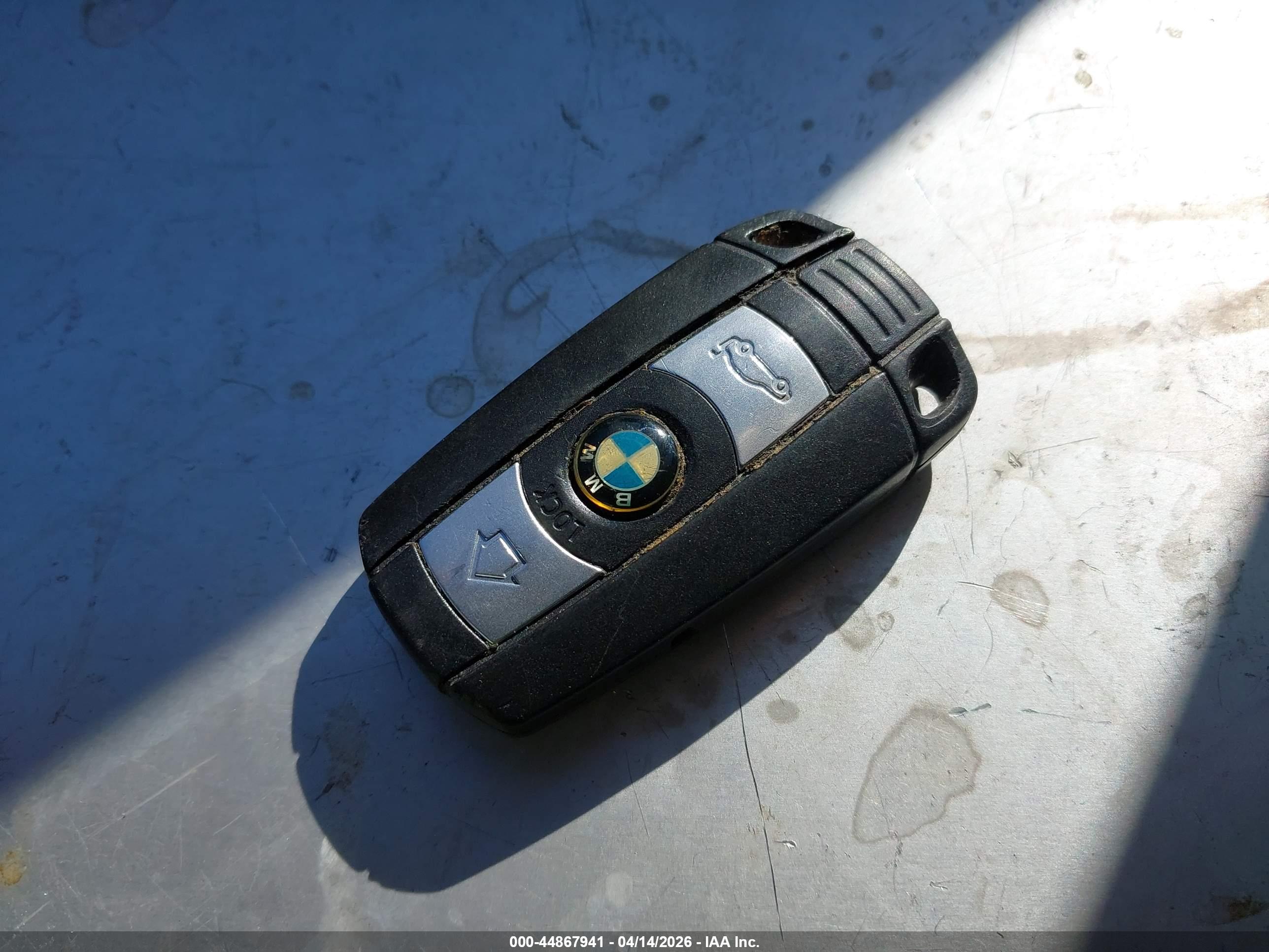 BMW 650I image 11