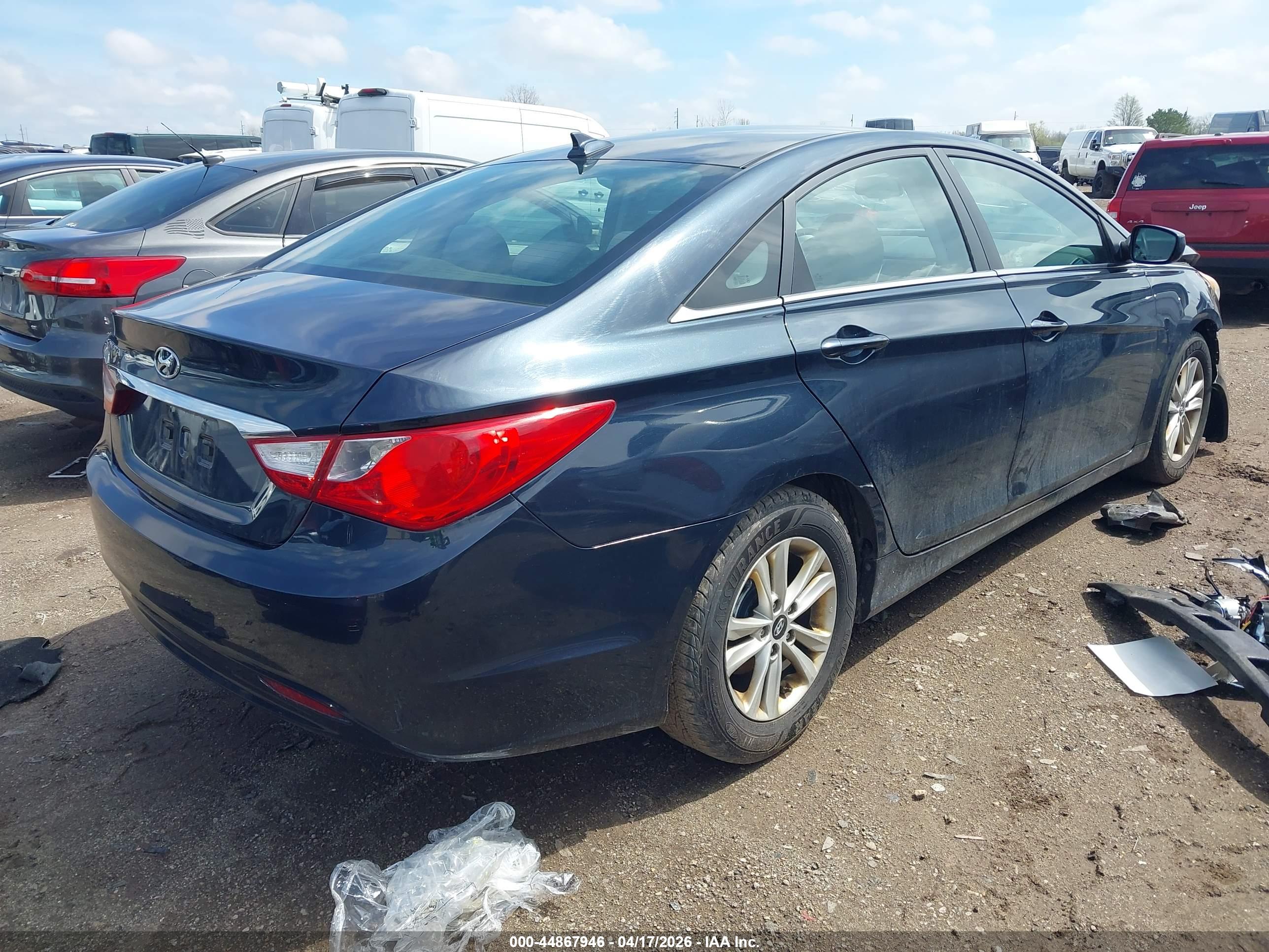 HYUNDAI SONATA image 4