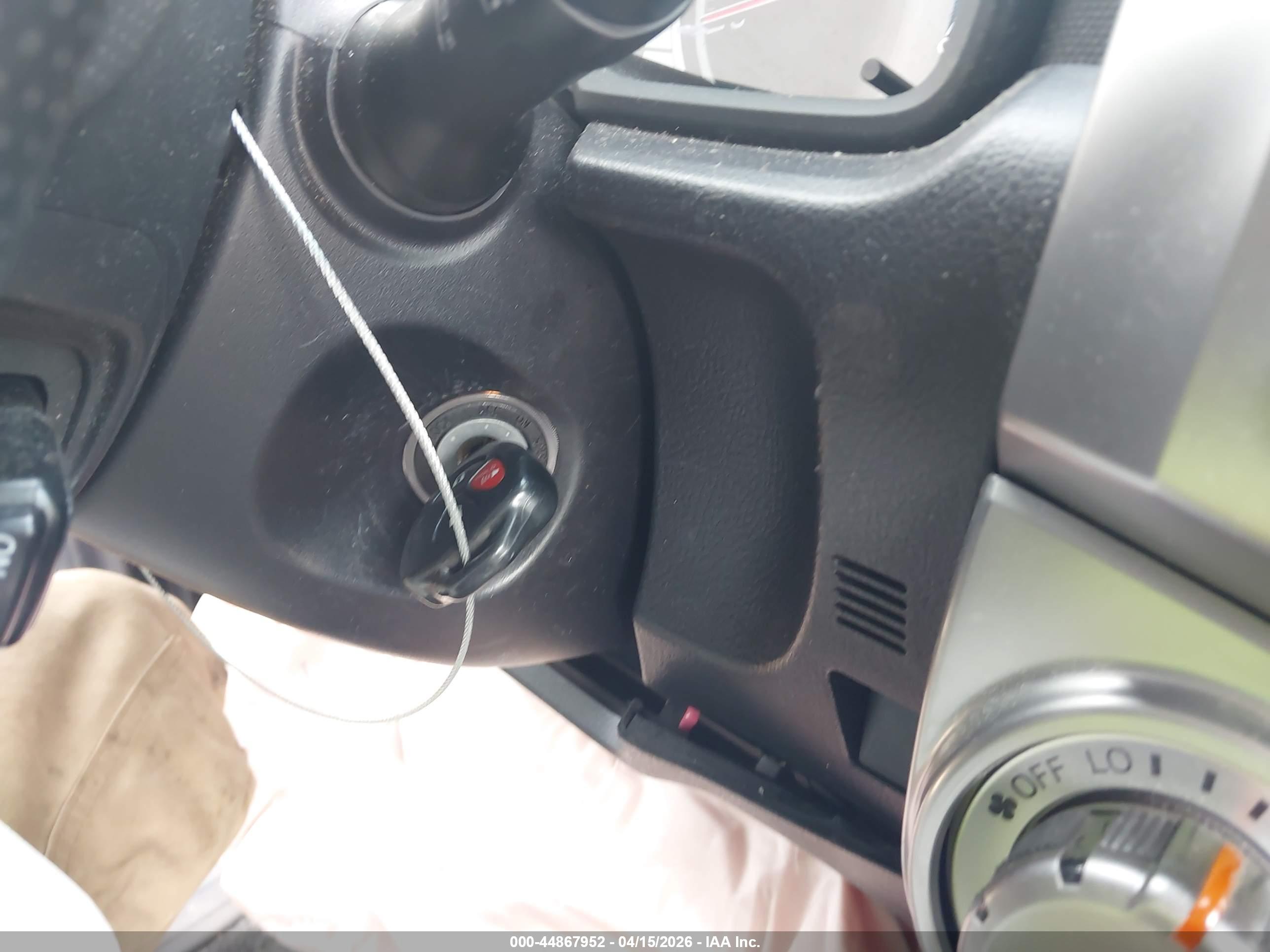 TOYOTA 4RUNNER image 11