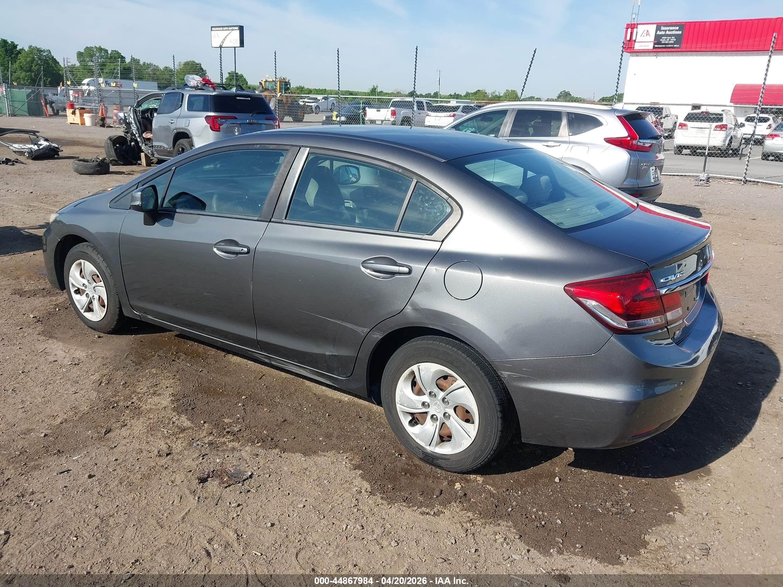 HONDA CIVIC image 3