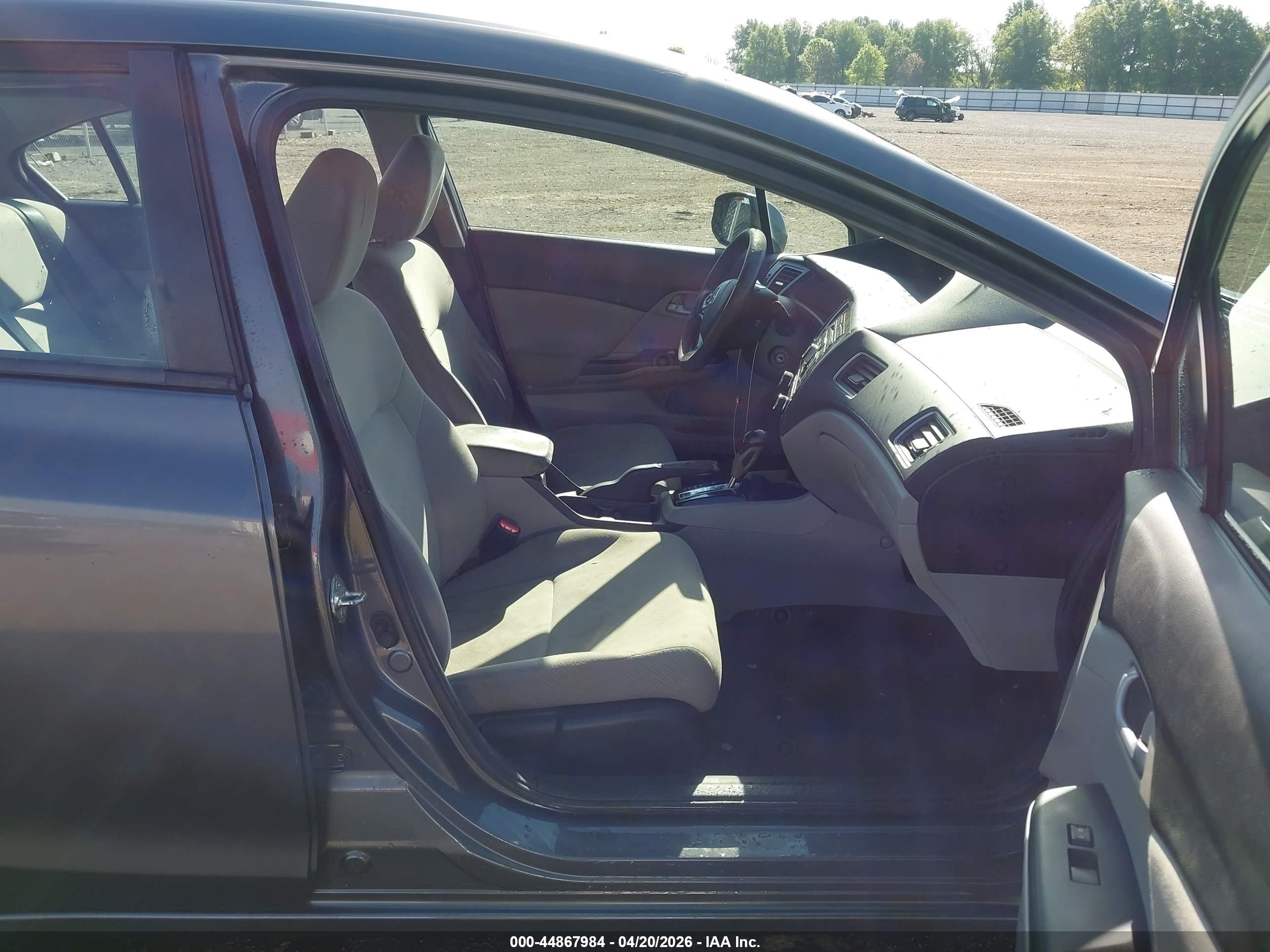HONDA CIVIC image 5