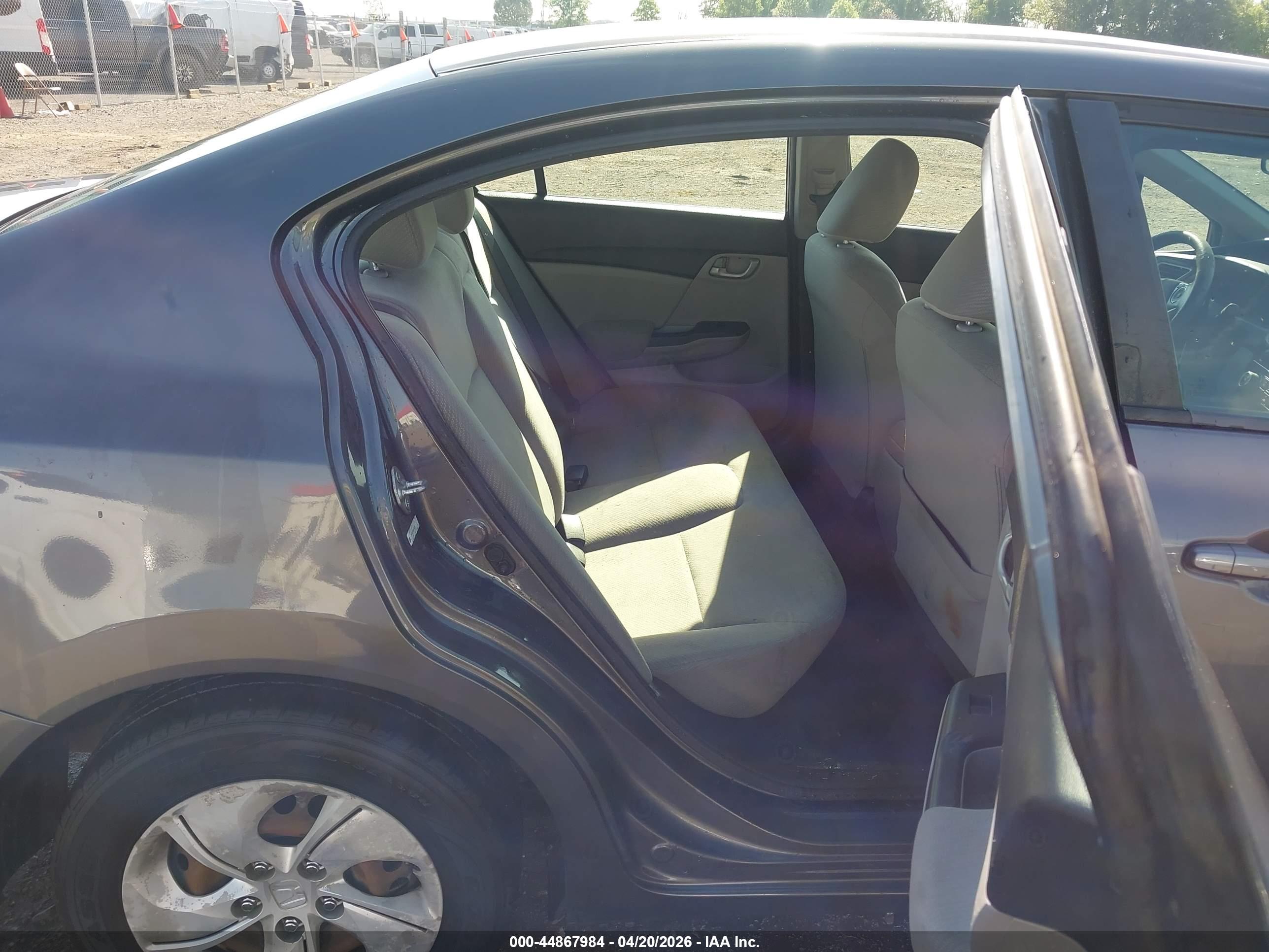 HONDA CIVIC image 8
