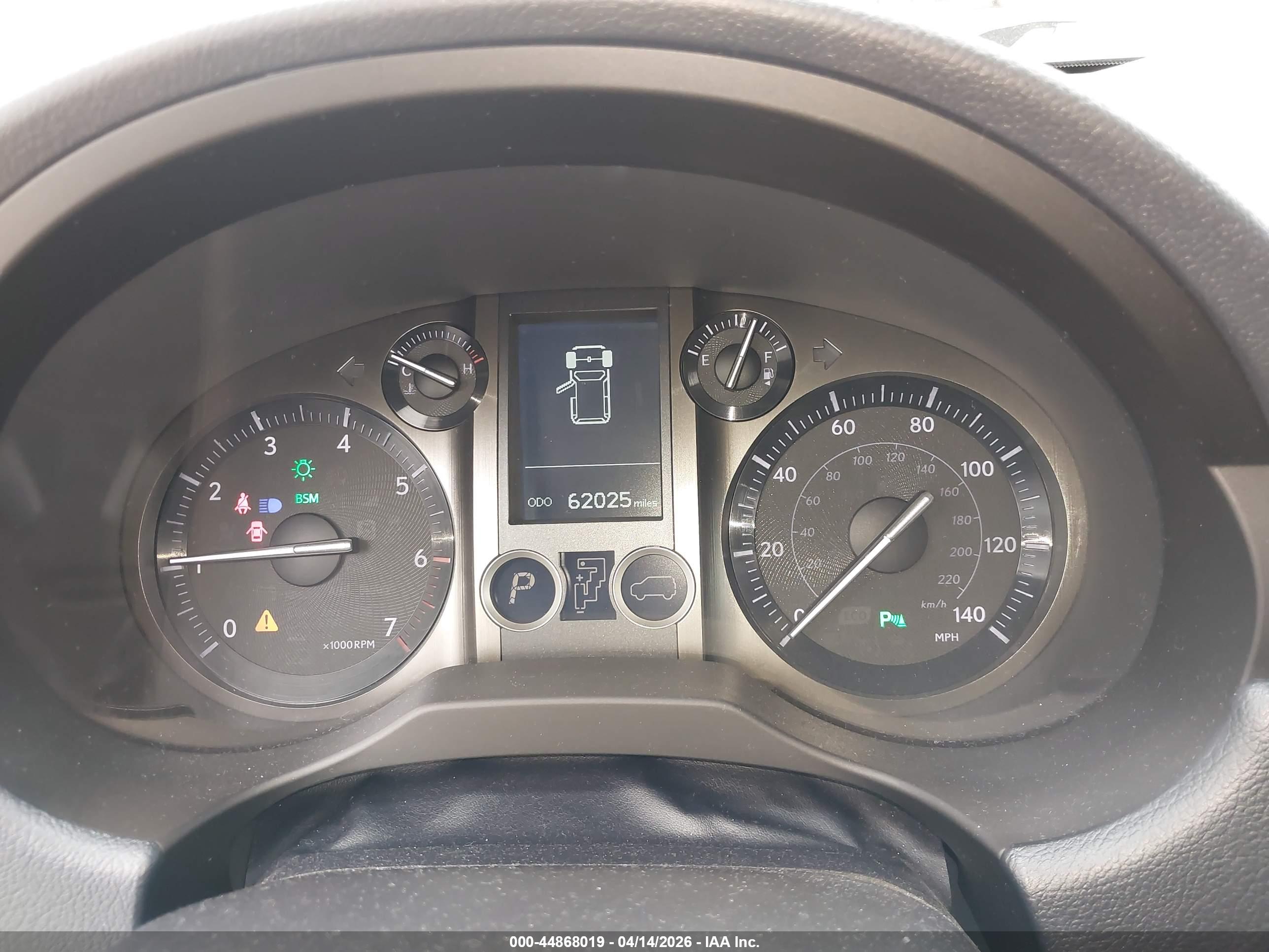 LEXUS GX image 7