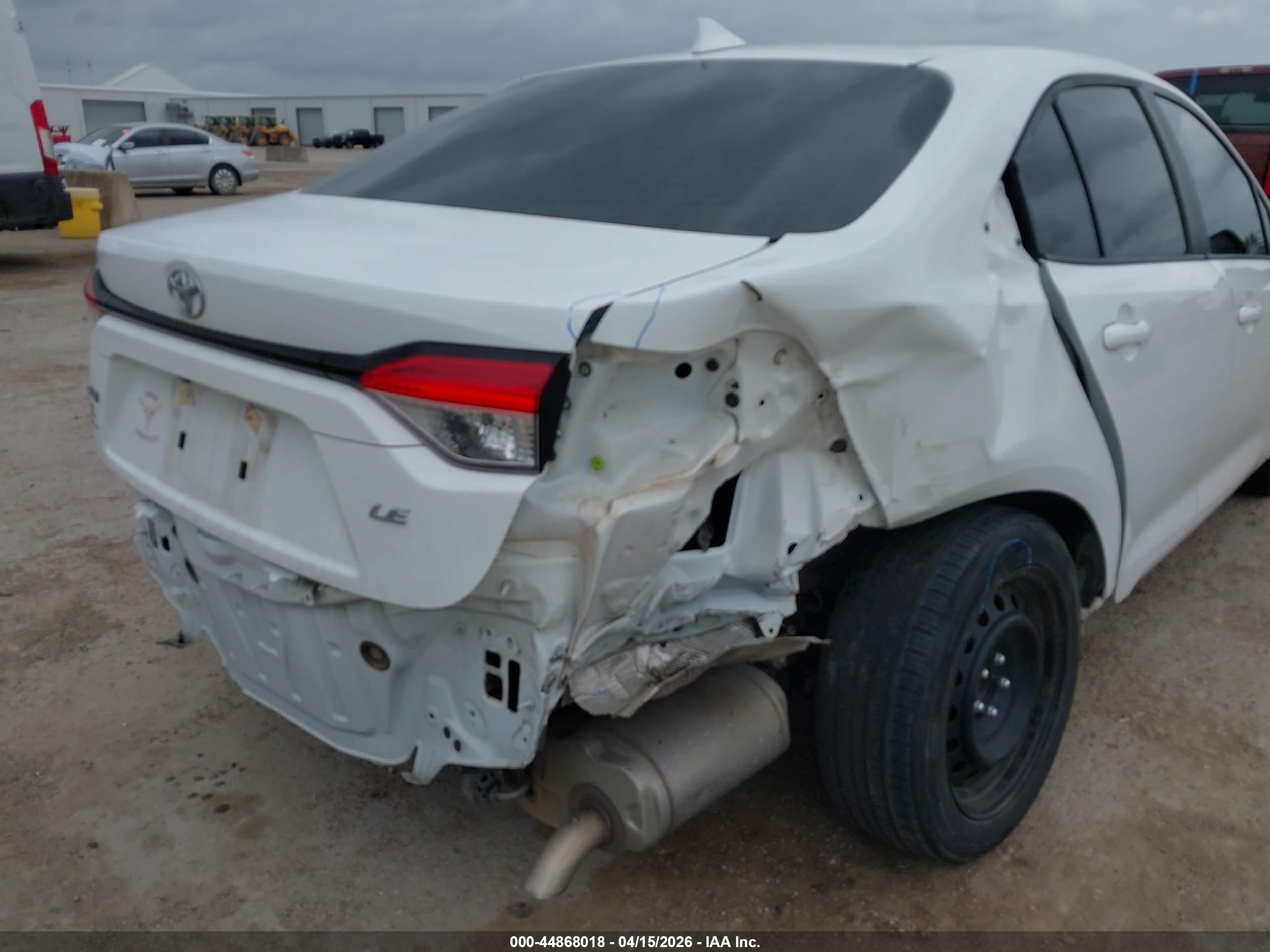 TOYOTA COROLLA image 6