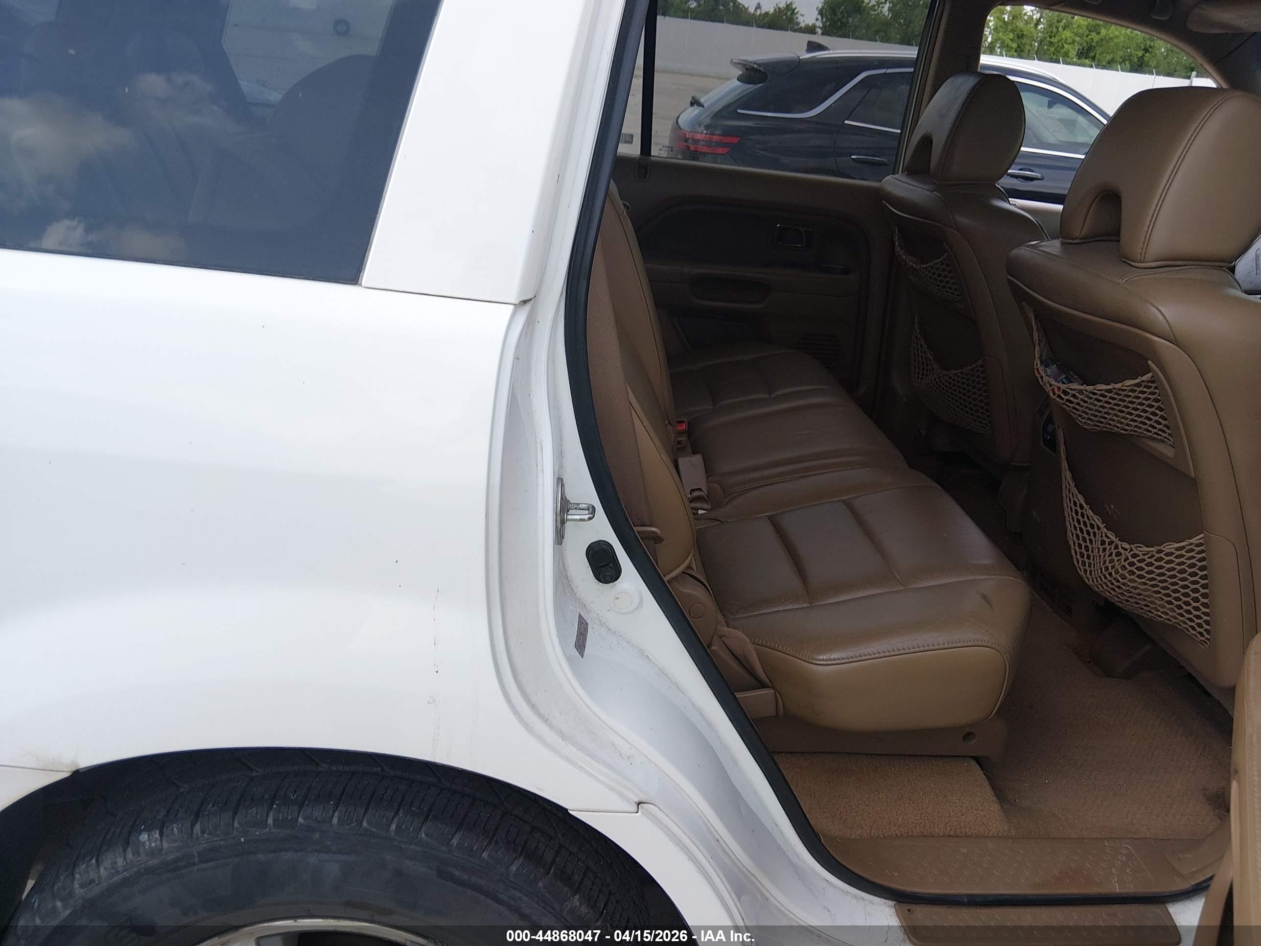 HONDA PILOT image 8