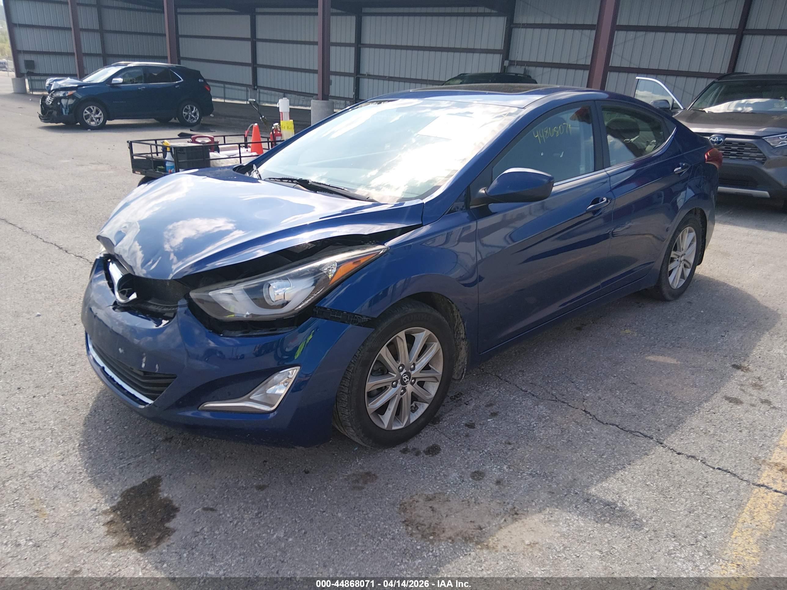 HYUNDAI ELANTRA image 2