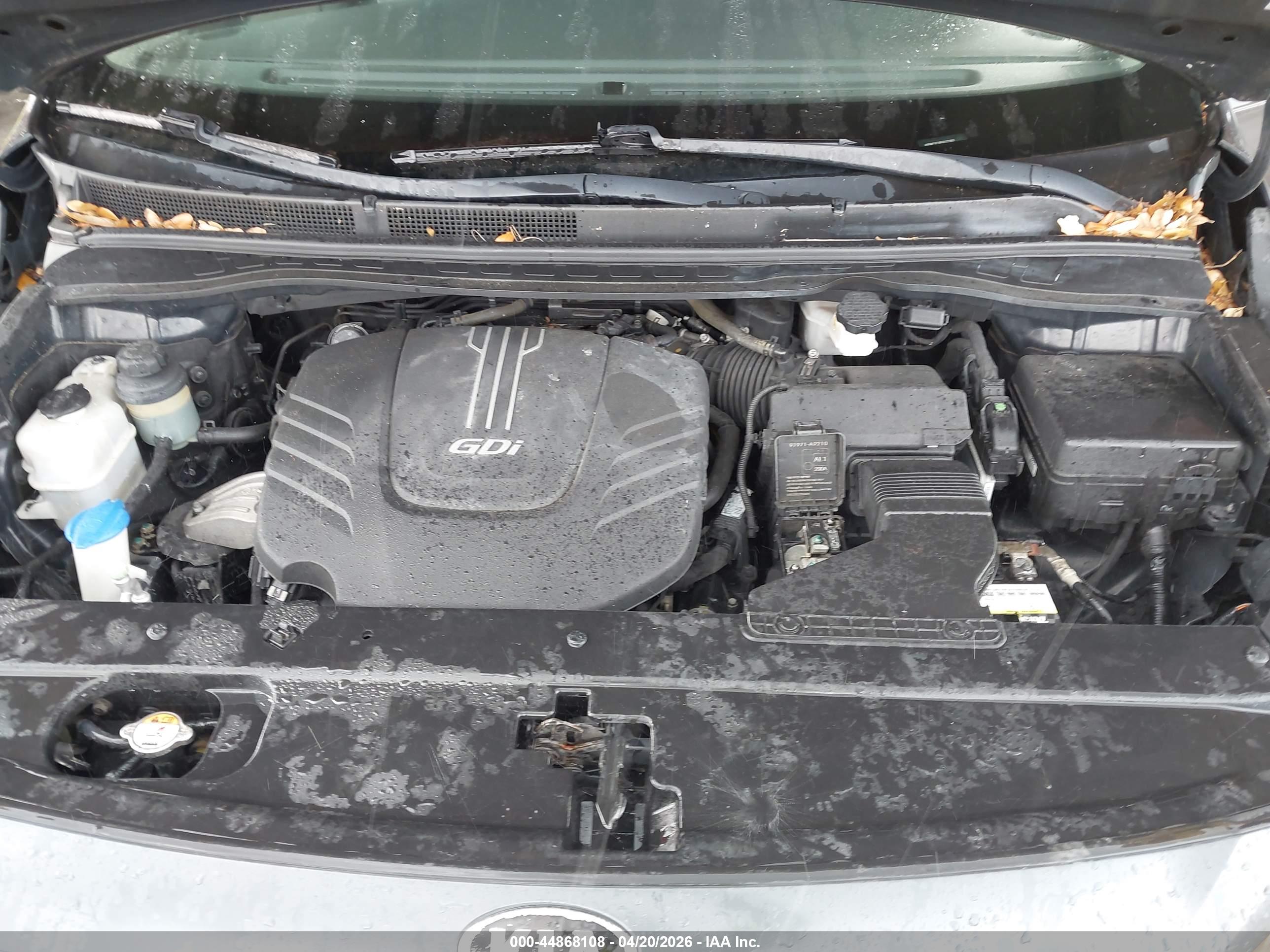 KIA SEDONA image 10
