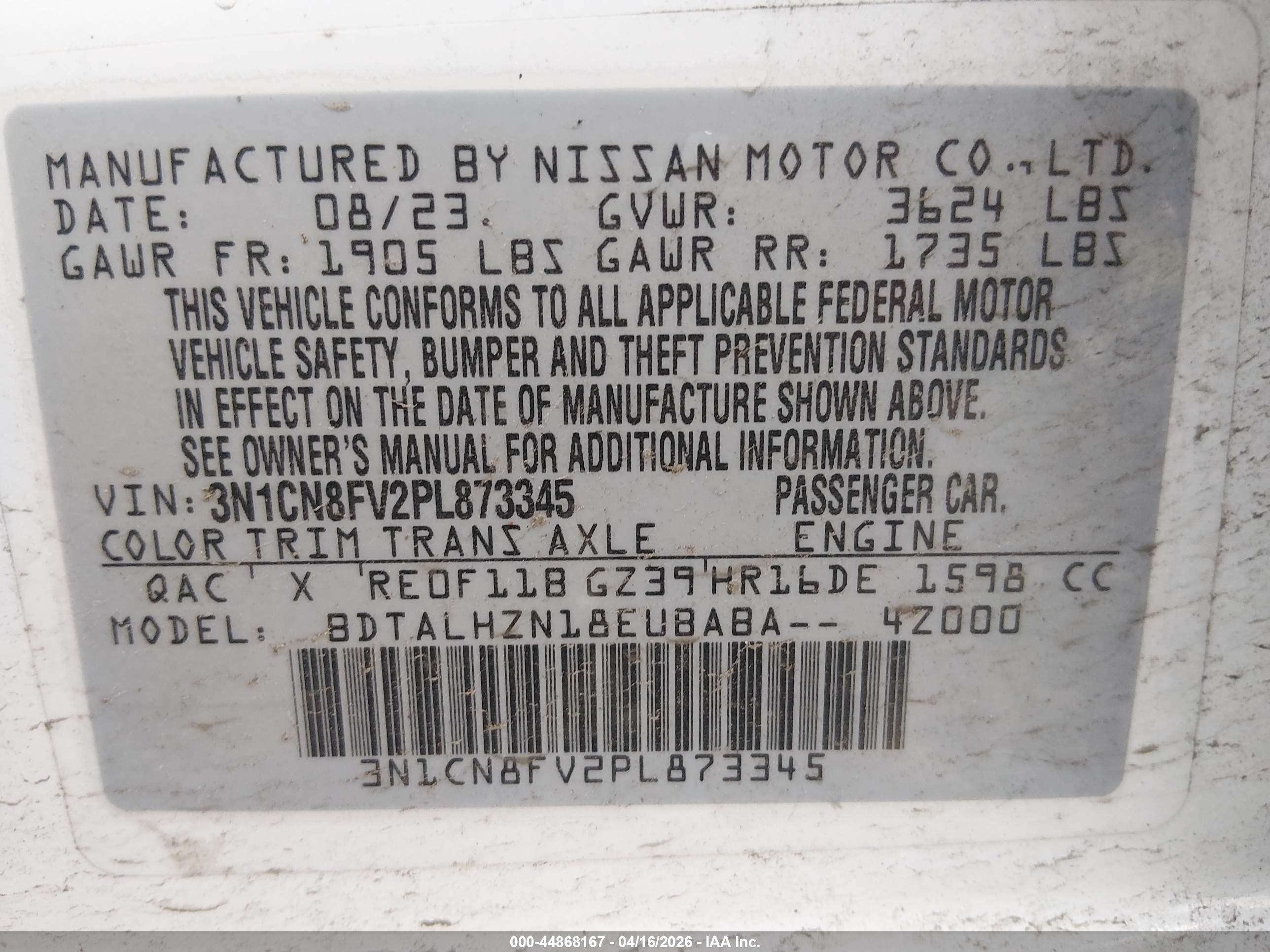 NISSAN VERSA image 9