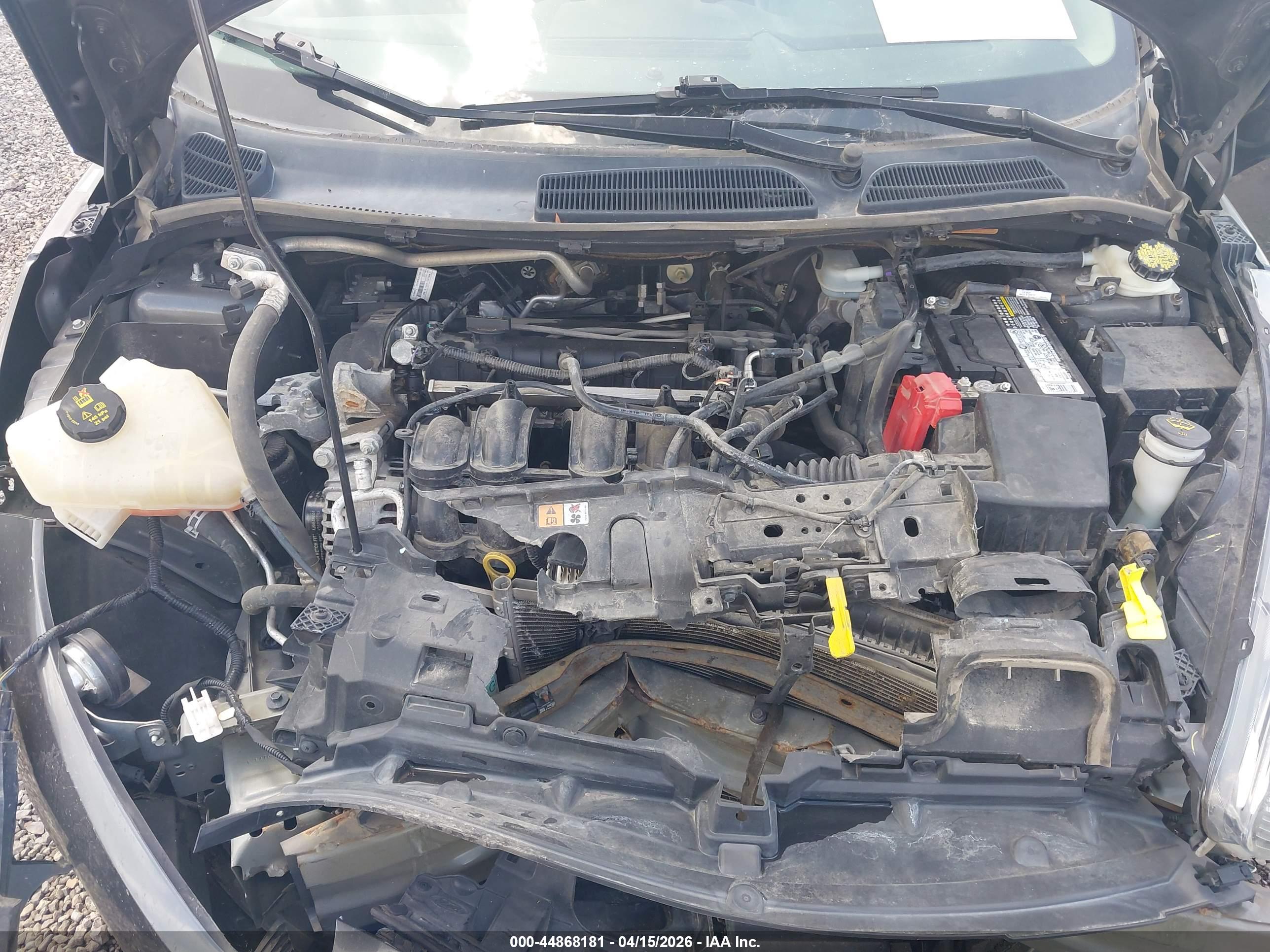 FORD FIESTA image 10