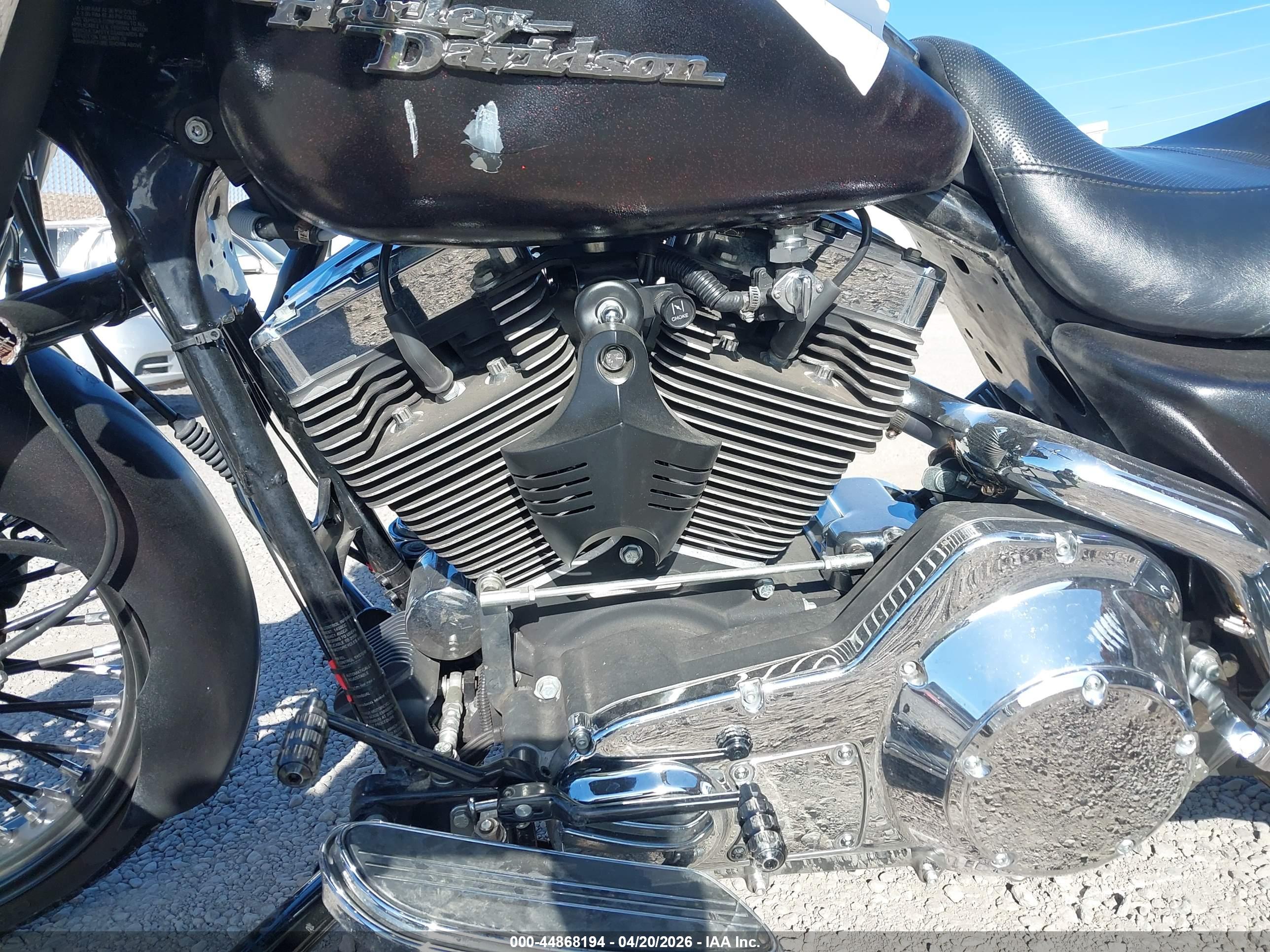 HARLEY-DAVIDSON FLHX image 9